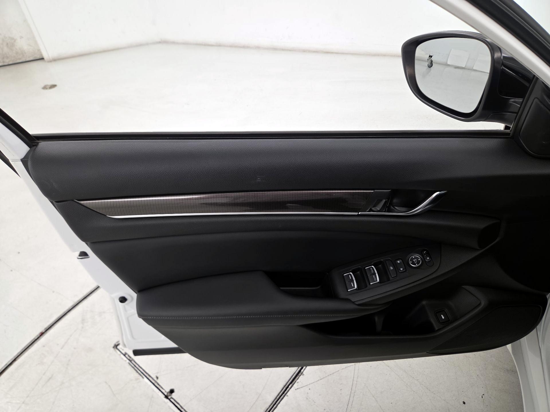 Thumbnail: 2021 Honda Accord - 12