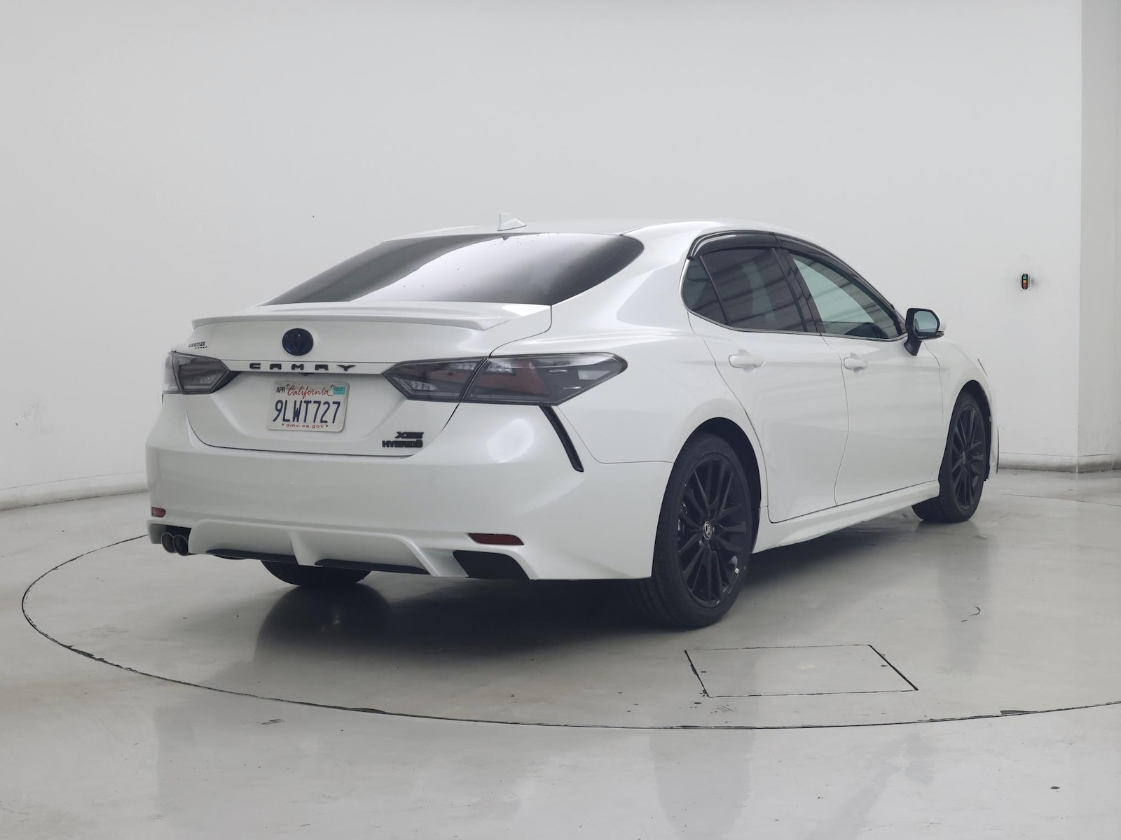 2024 Toyota Camry XSE - Photo 9