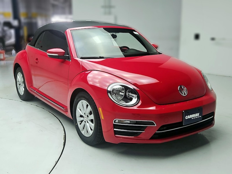 2019 Volkswagen Beetle S