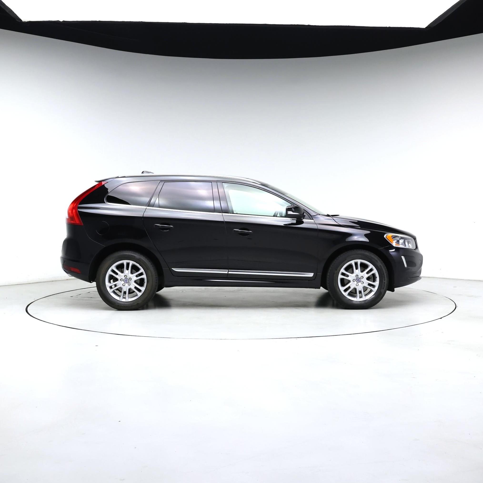 Thumbnail: 2016 Volvo XC60 - 7