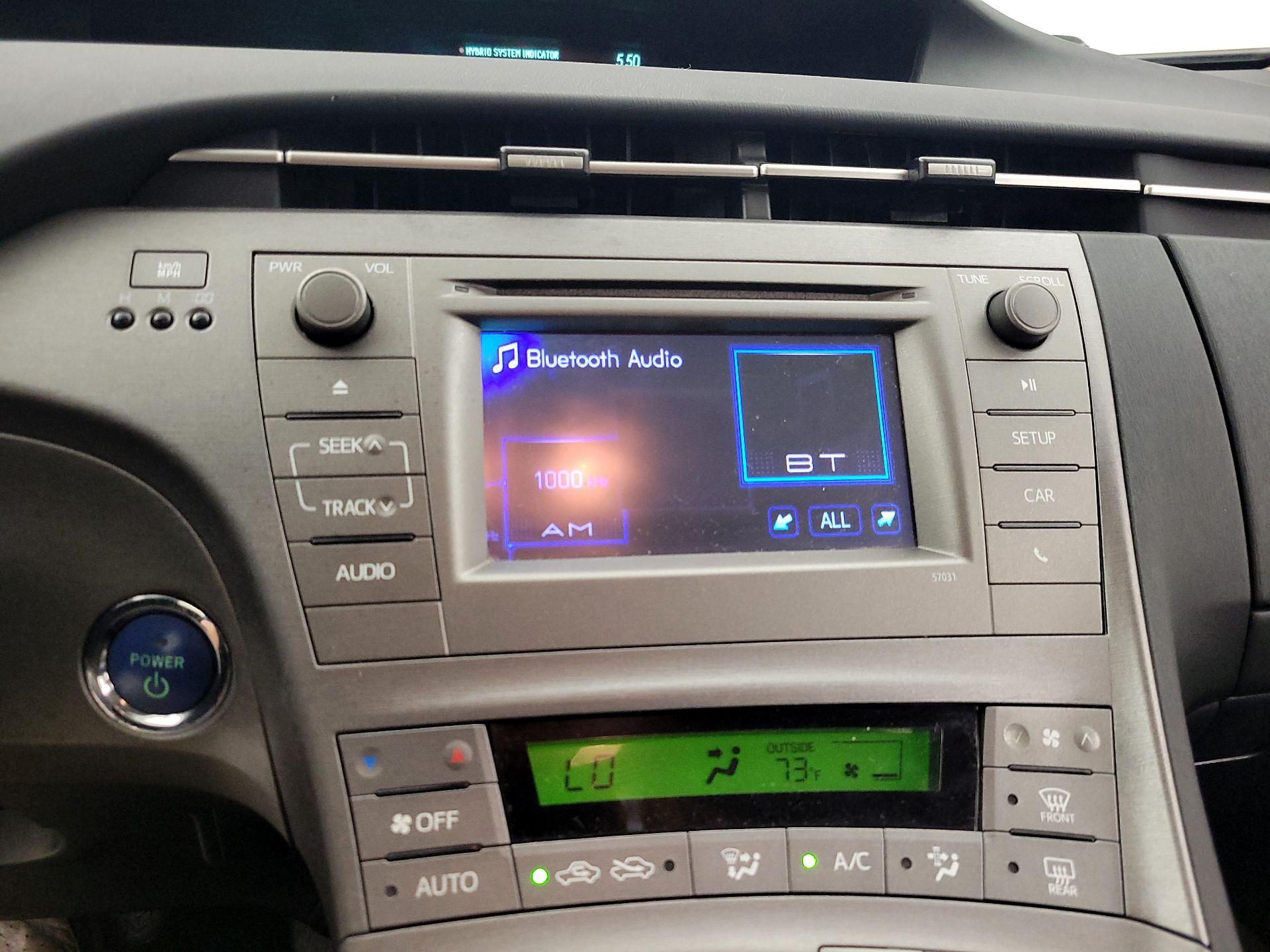 Thumbnail: 2015 Toyota Prius - 15