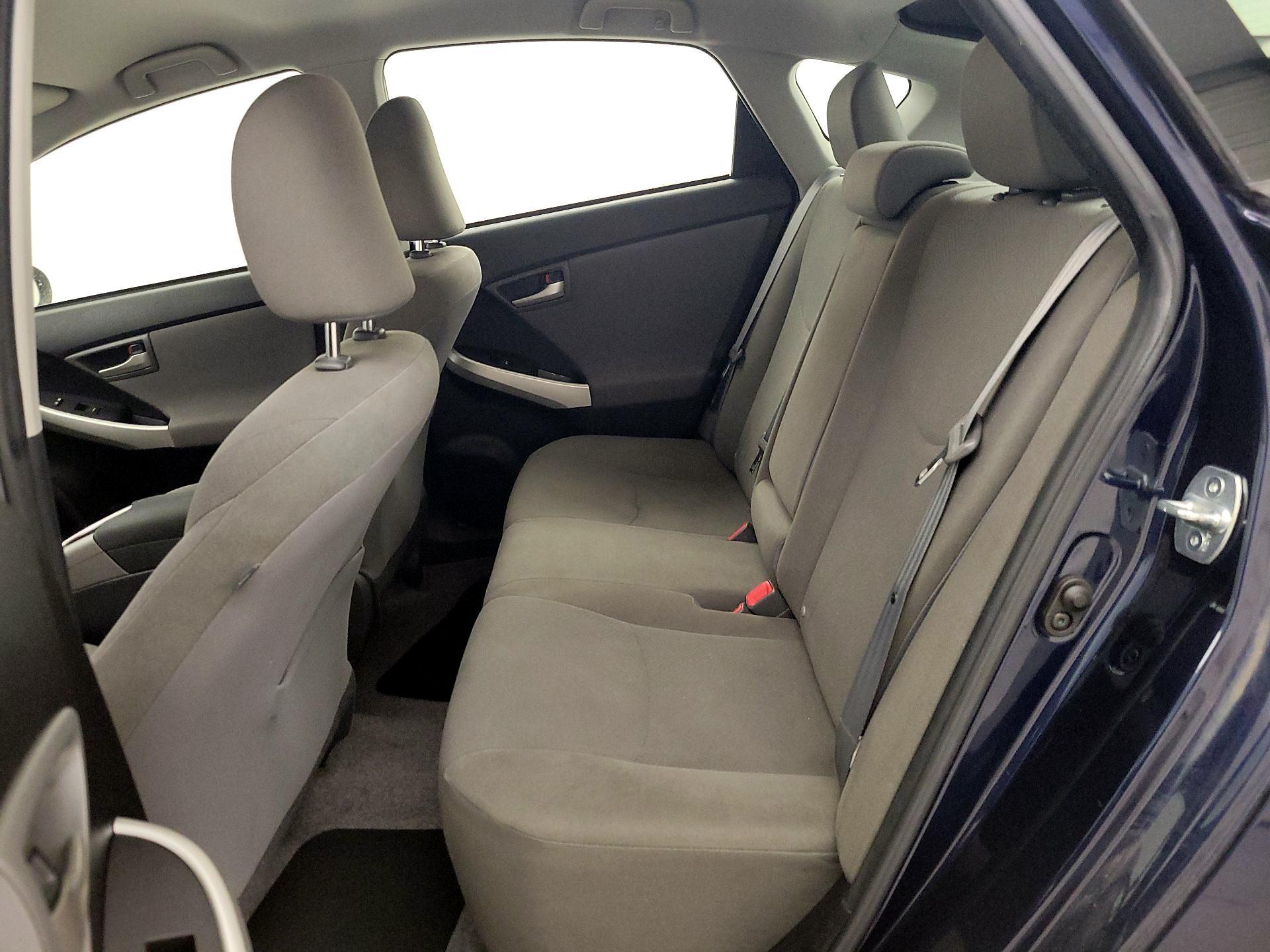 Thumbnail: 2015 Toyota Prius - 19
