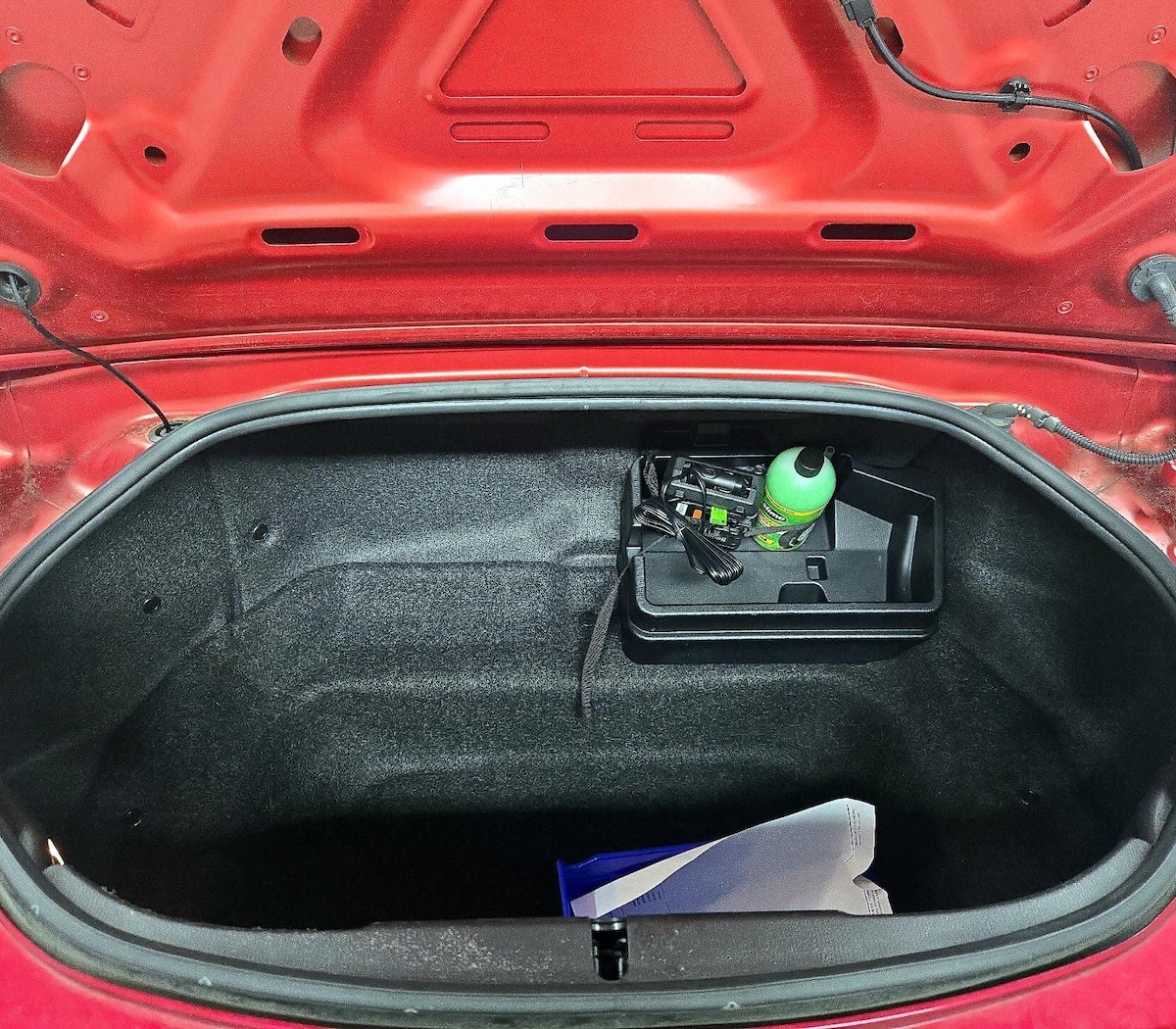 Trunk/Cargo (Seats Up)