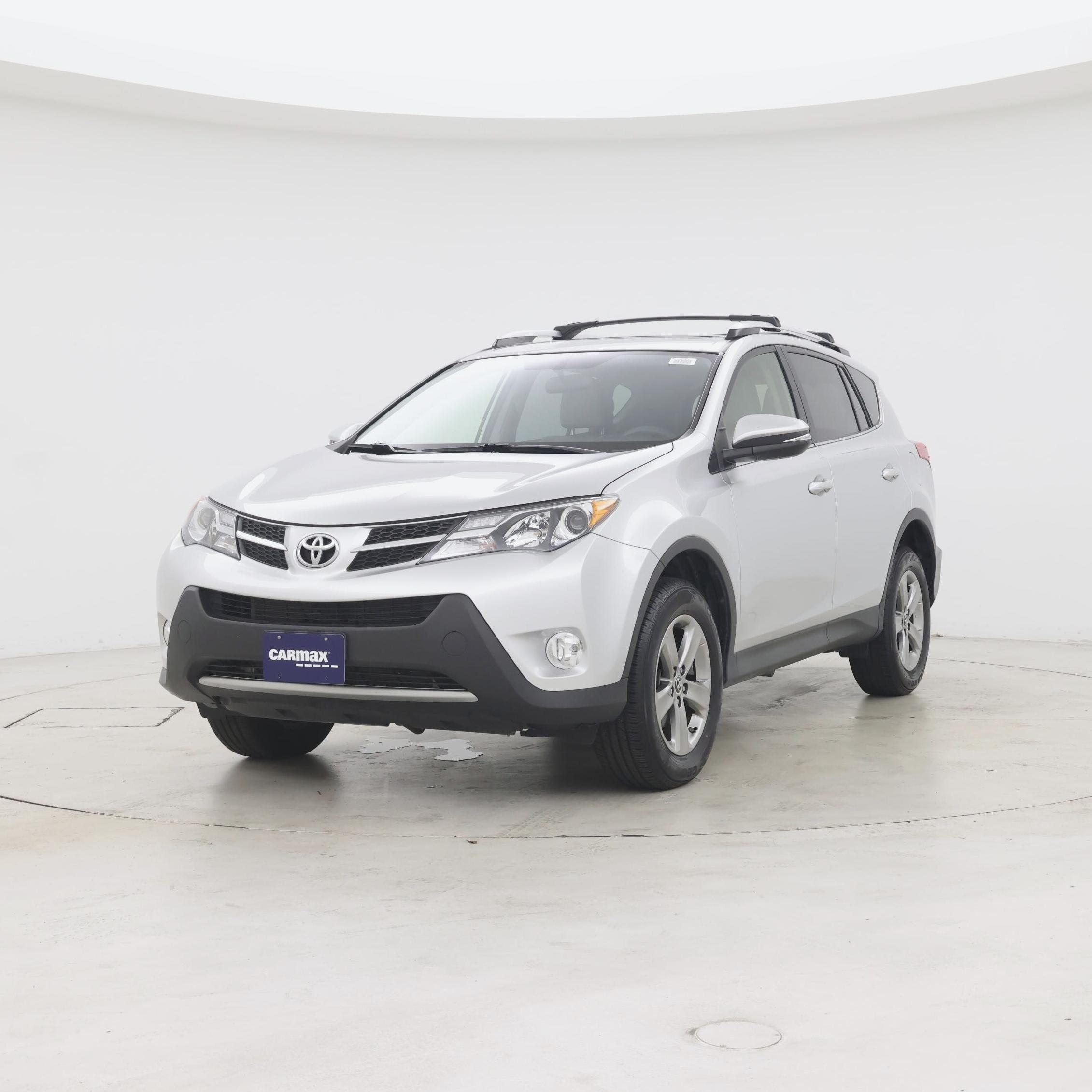 Thumbnail: 2015 Toyota RAV4 - 4