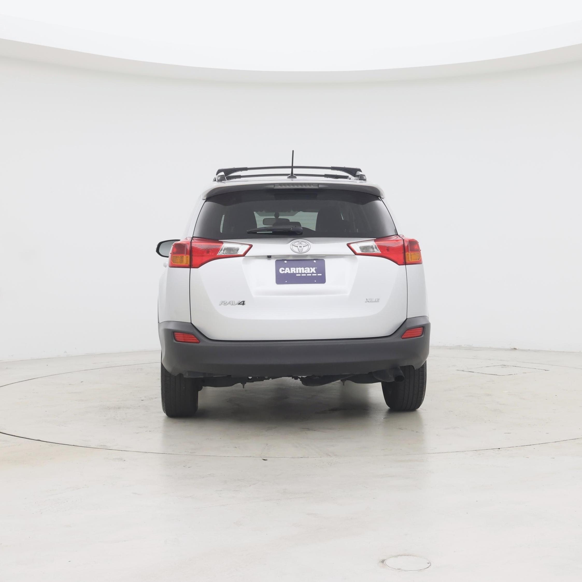 Thumbnail: 2015 Toyota RAV4 - 6