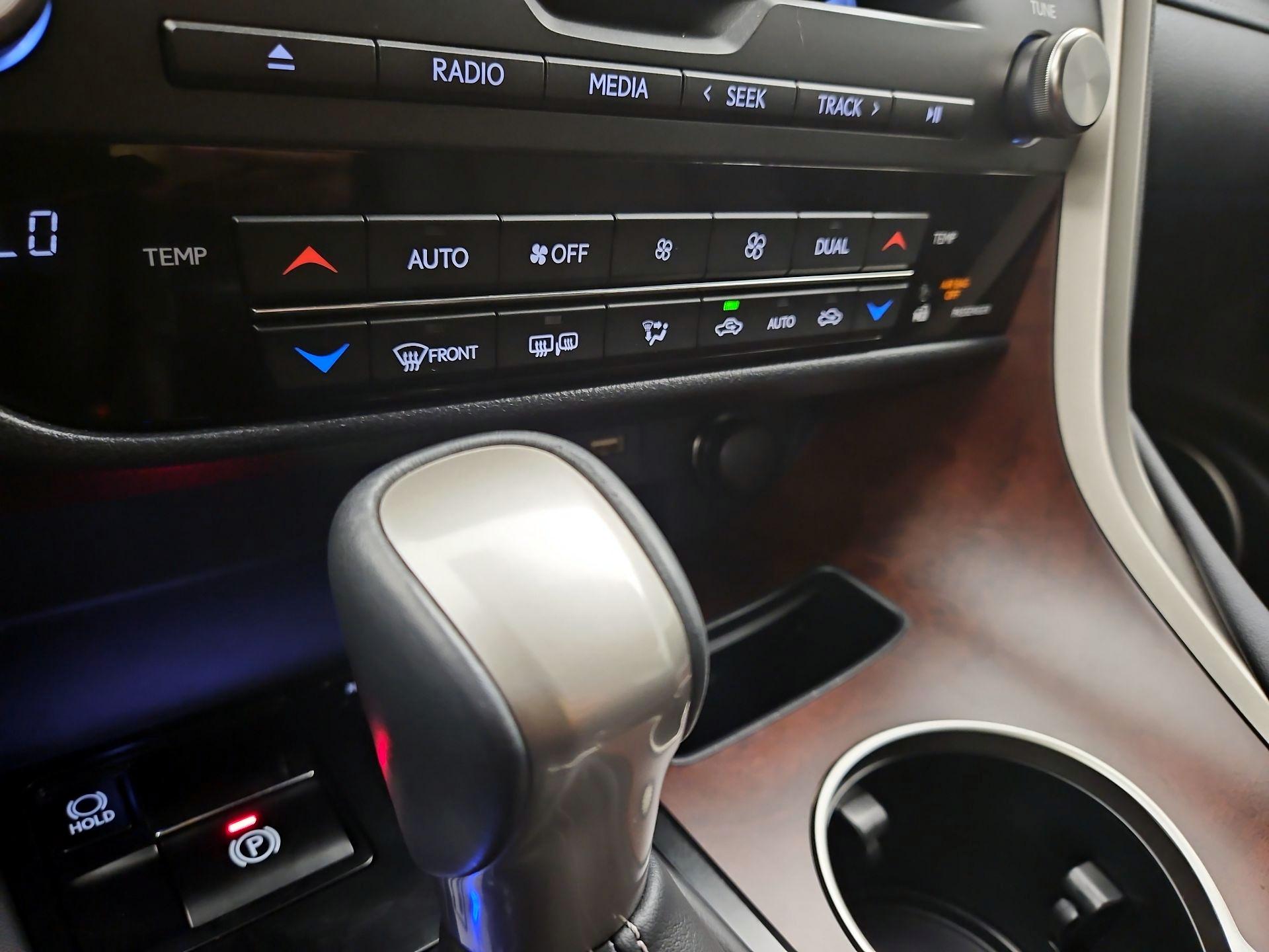 Thumbnail: 2021 Lexus RX - 17