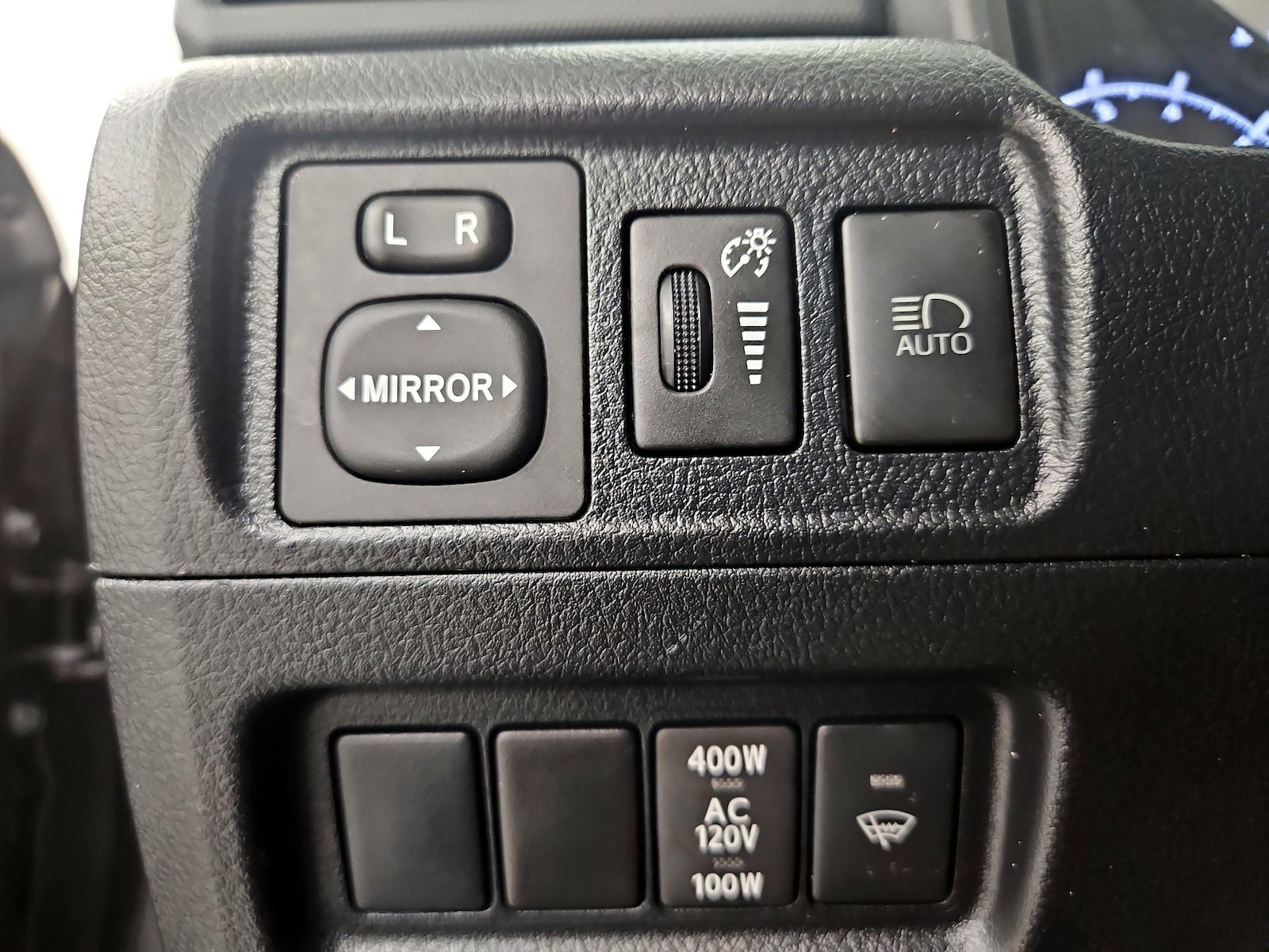 2022 Toyota 4Runner SR5 Premium - Photo 14