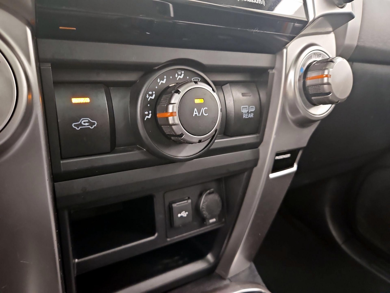 2022 Toyota 4Runner SR5 Premium - Photo 17