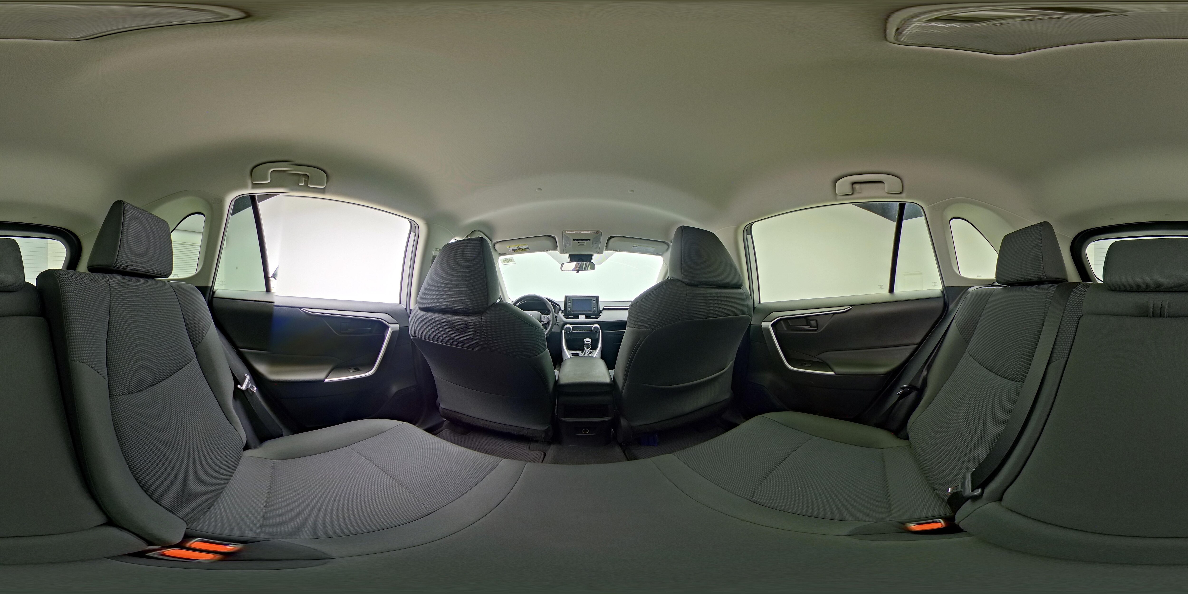 2021 Toyota RAV4 LE - Photo 25
