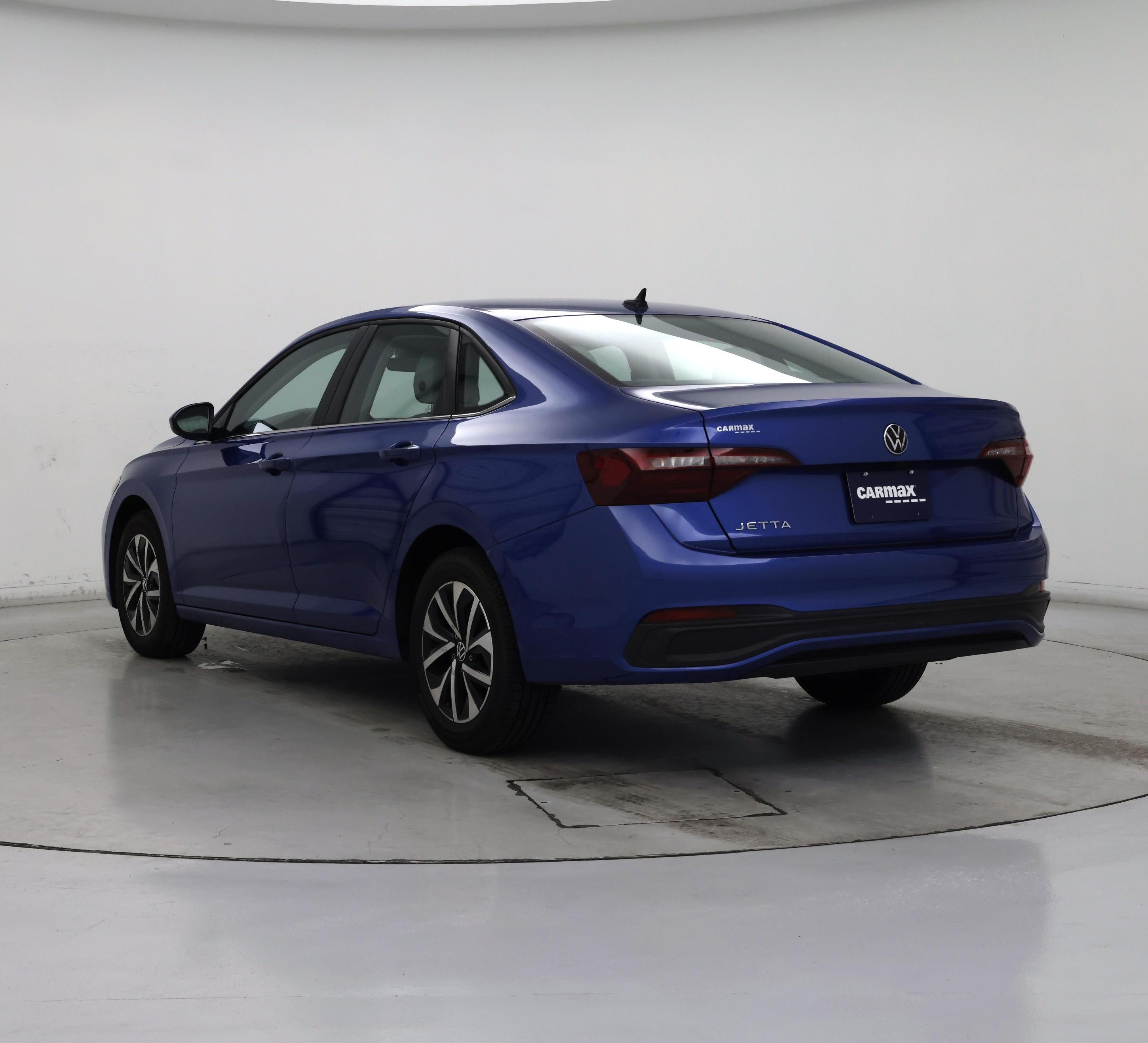 Thumbnail: 2024 Volkswagen Jetta - 2