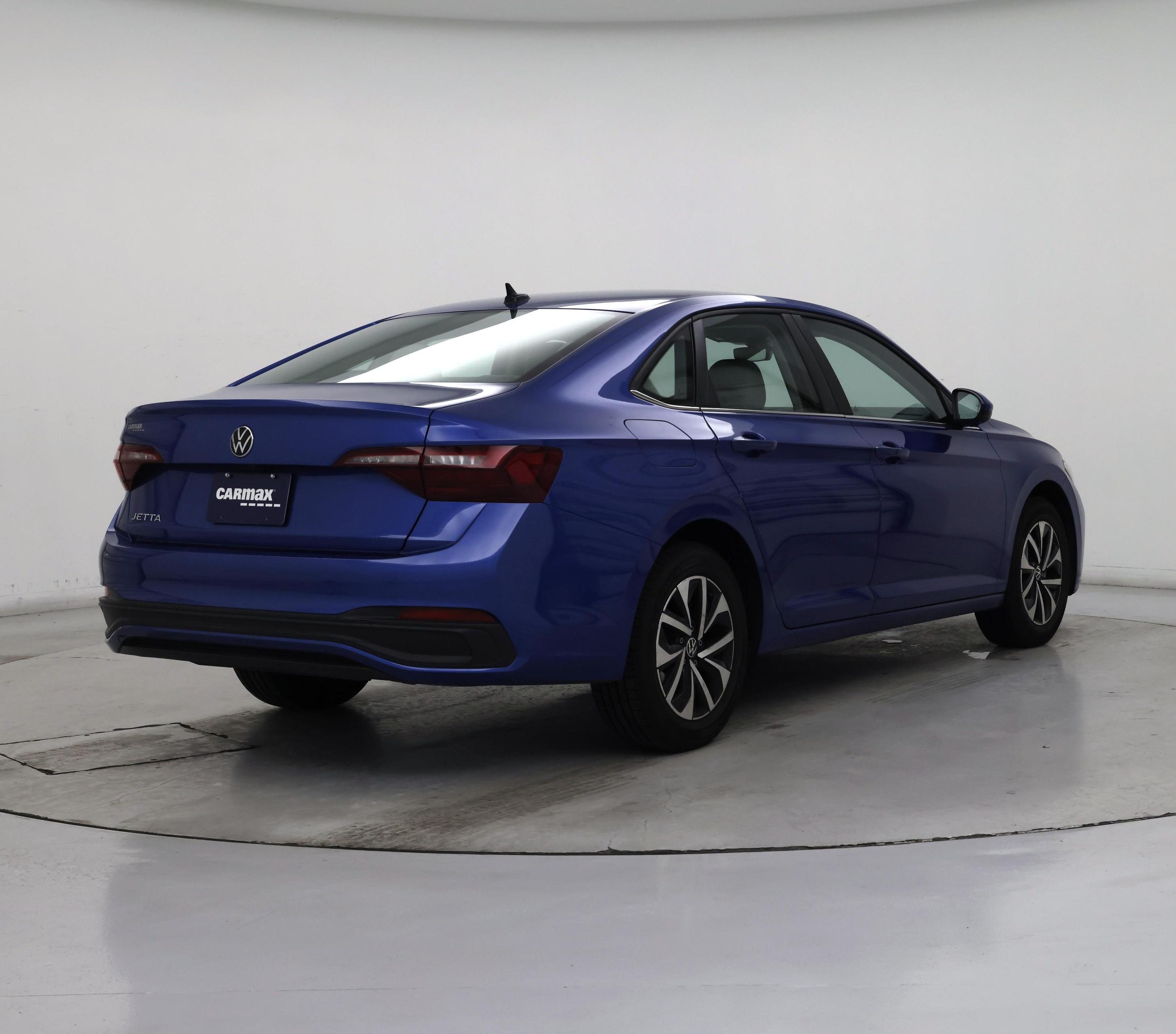 Thumbnail: 2024 Volkswagen Jetta - 8