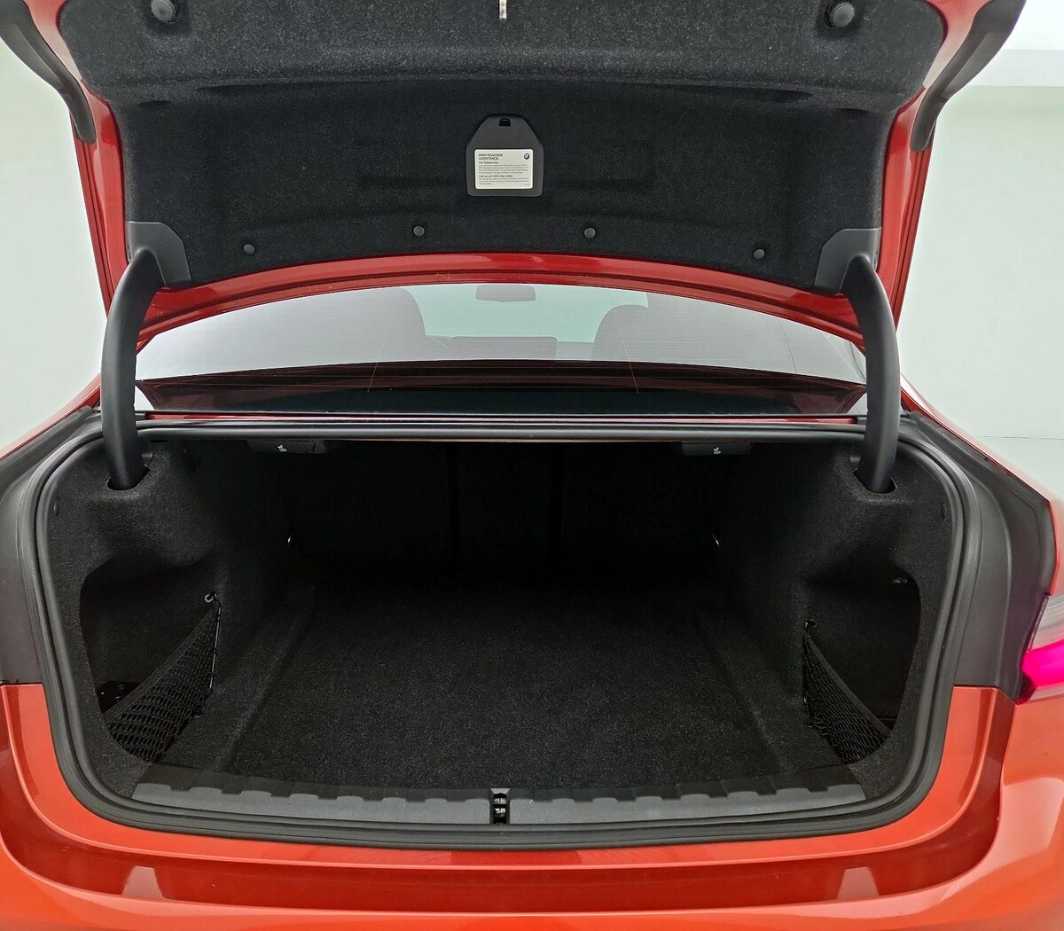 Trunk/Cargo (Seats Up)