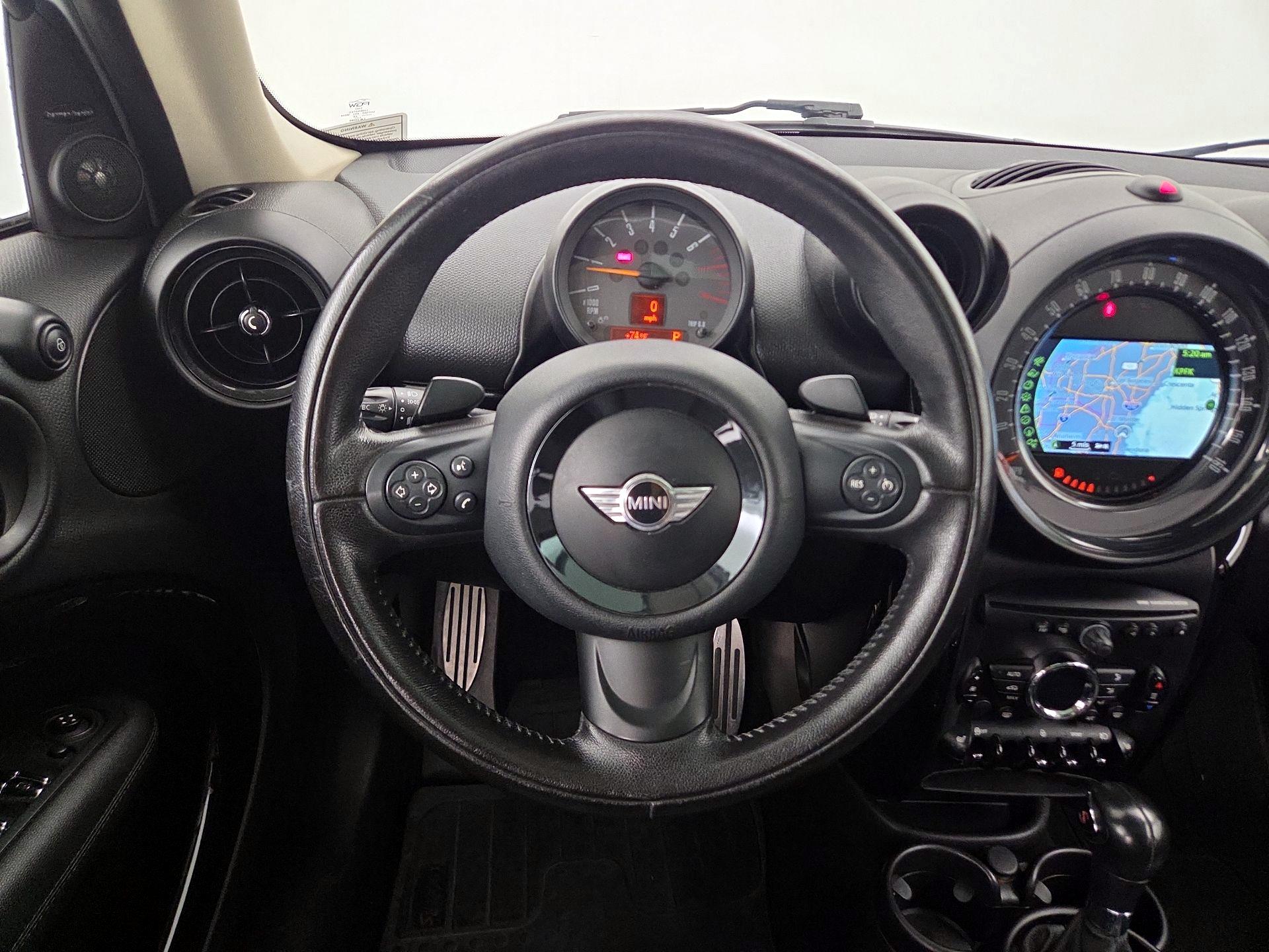 Thumbnail: 2016 MINI Cooper Countryman - 10