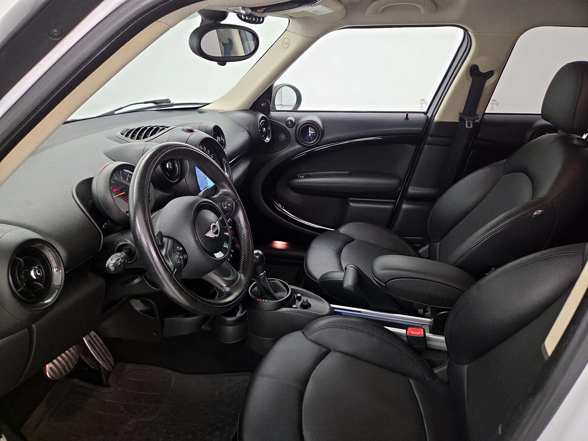 Thumbnail: 2016 MINI Cooper Countryman - 11