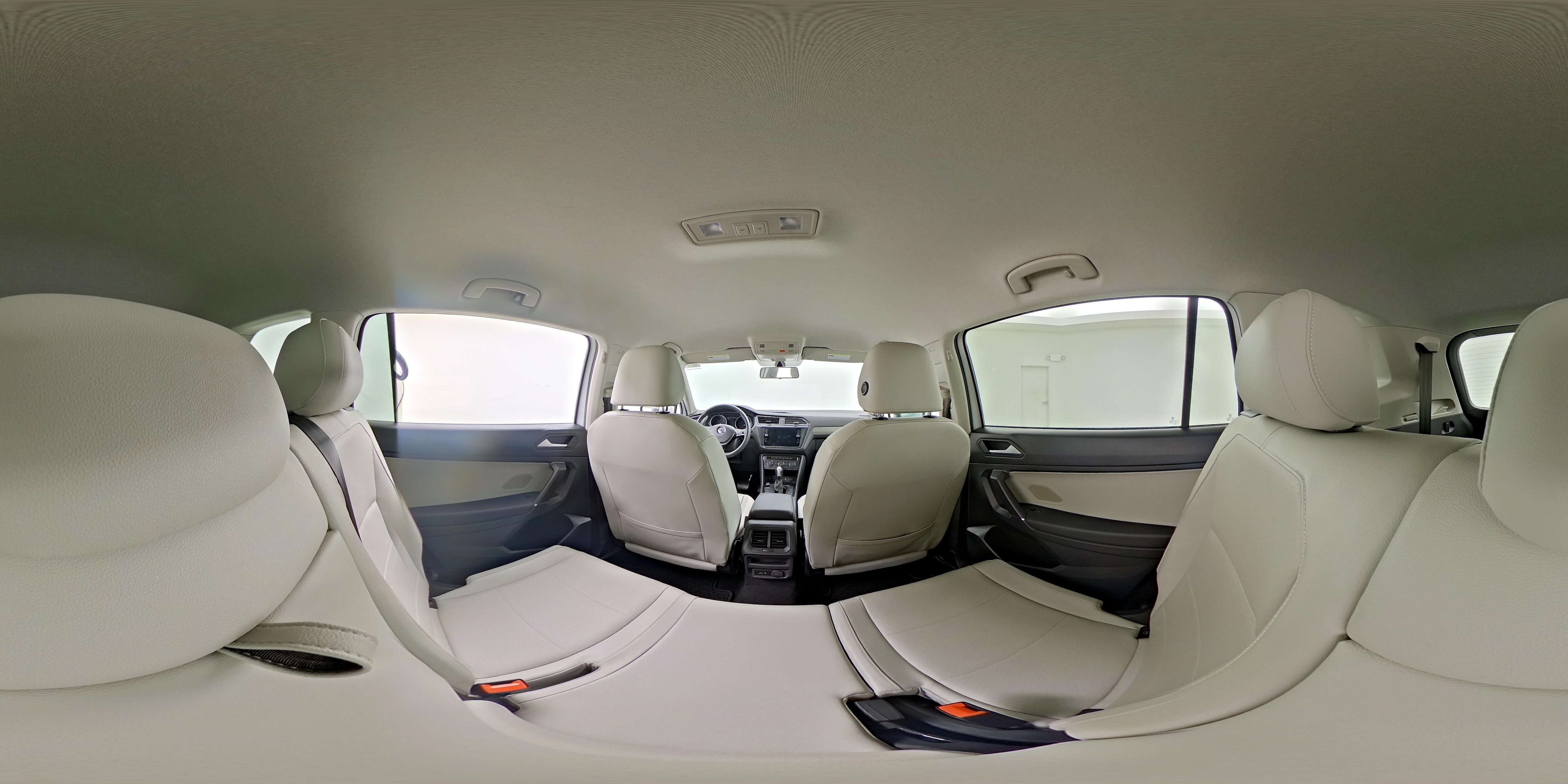 2020 Volkswagen Tiguan SE - Photo 25