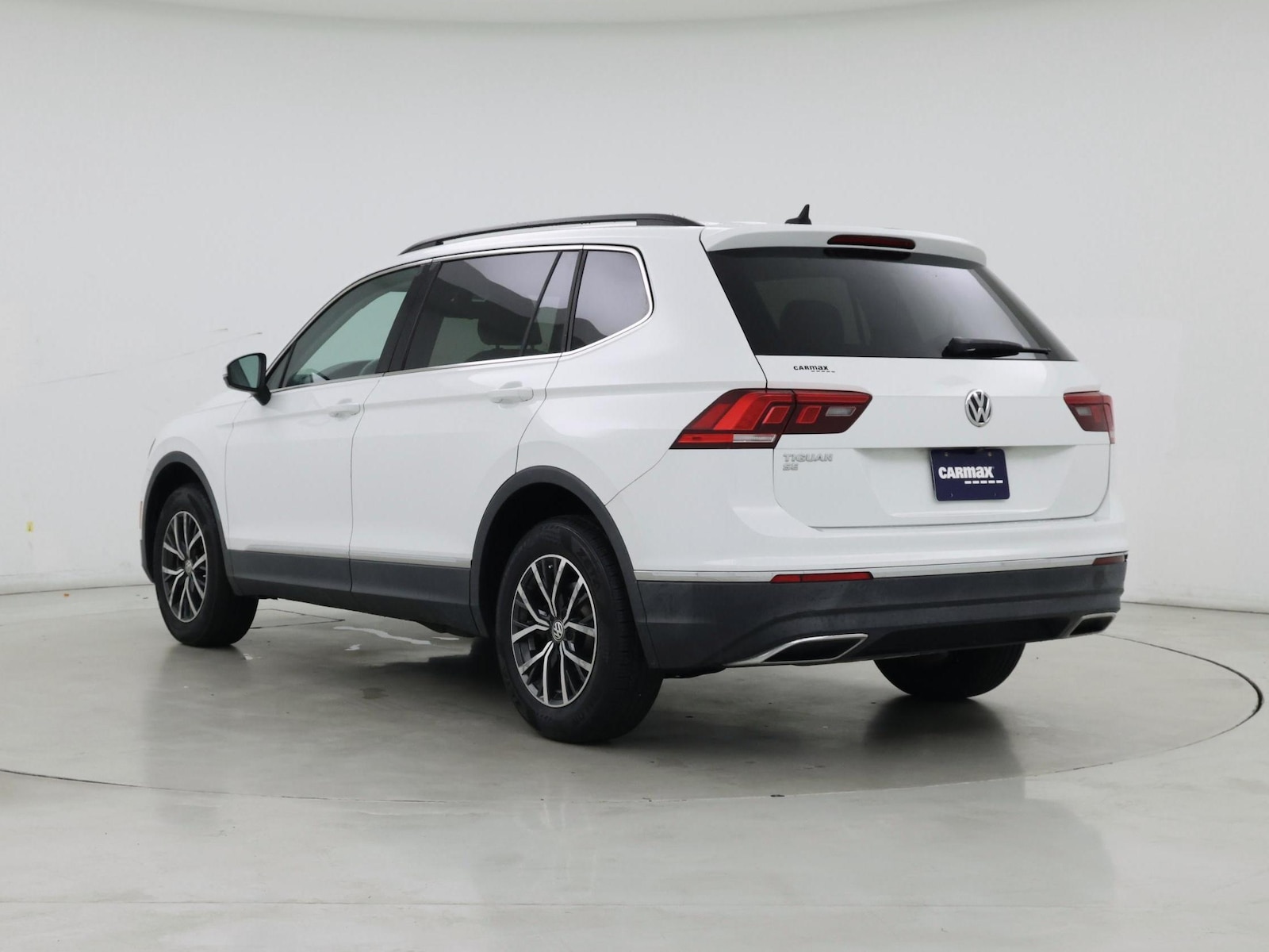 2020 Volkswagen Tiguan SE - Photo 3