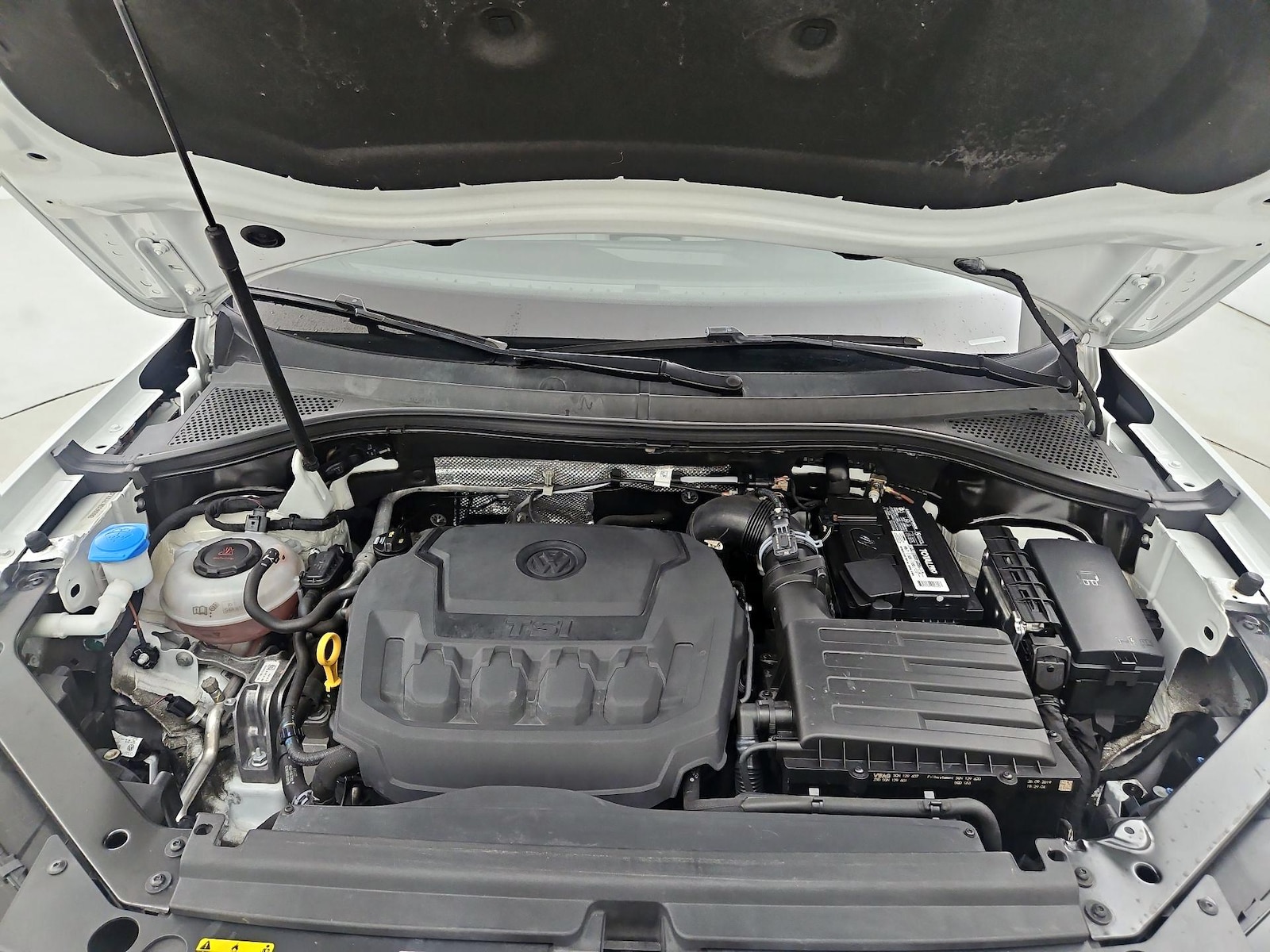 2020 Volkswagen Tiguan SE - Photo 22
