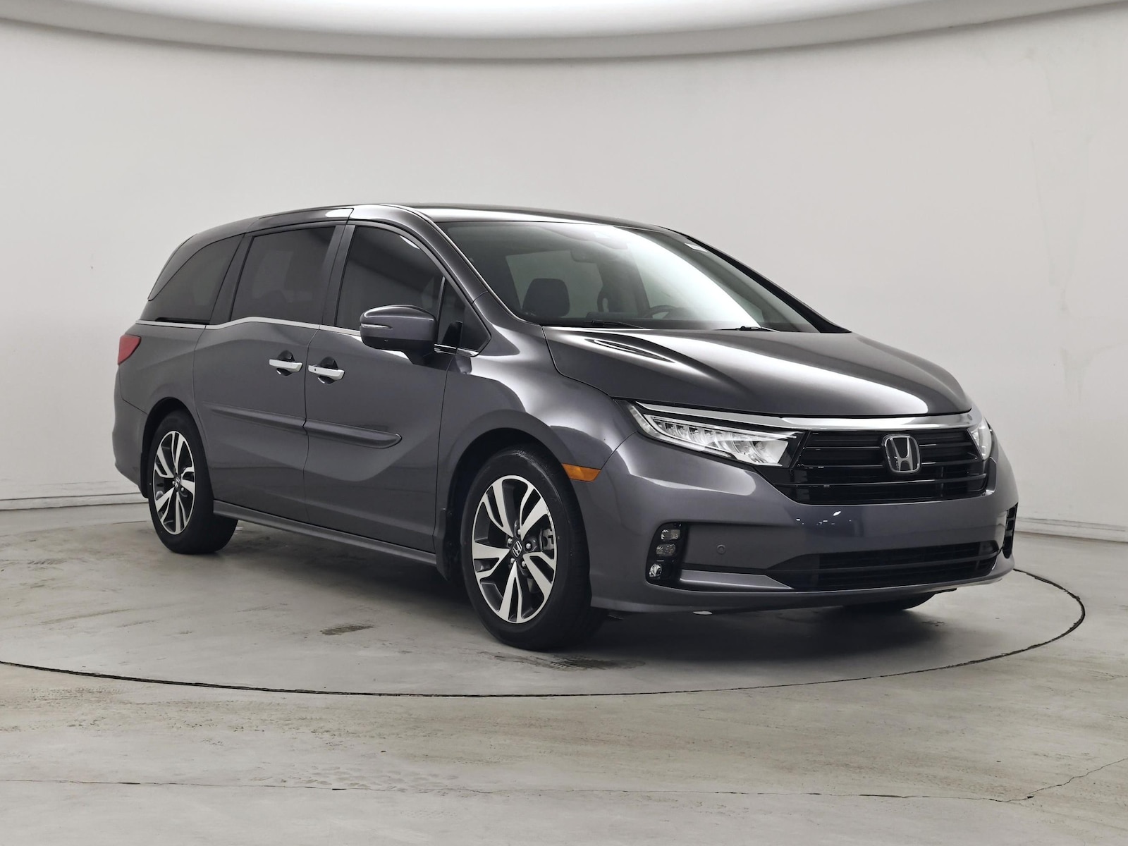 2023 Honda Odyssey Touring - Photo 2