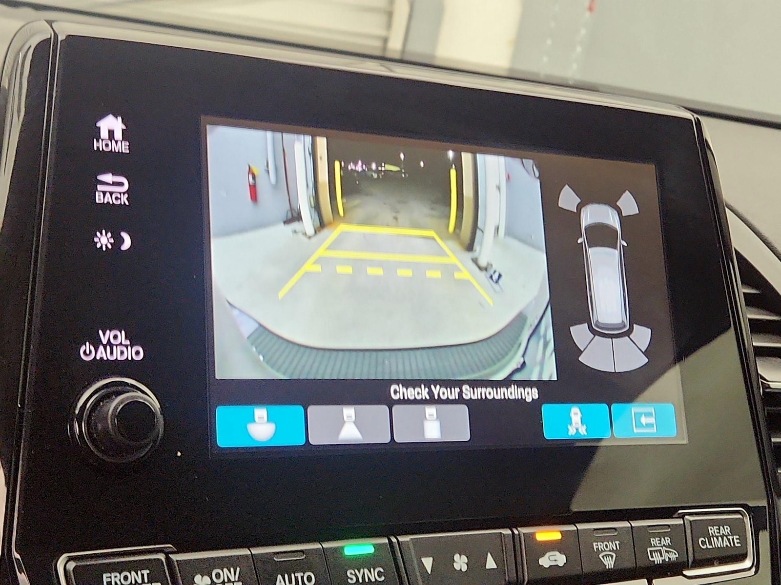2023 Honda Odyssey Touring - Photo 15