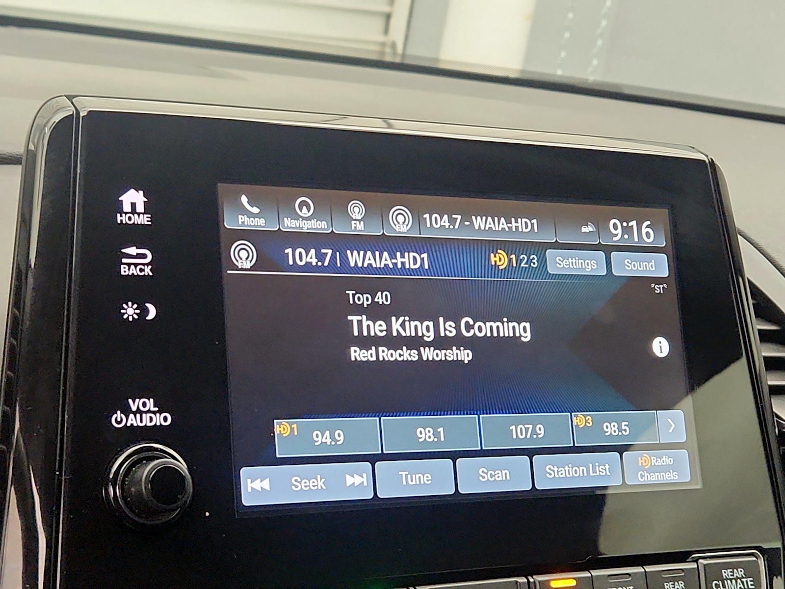 2023 Honda Odyssey Touring - Photo 16