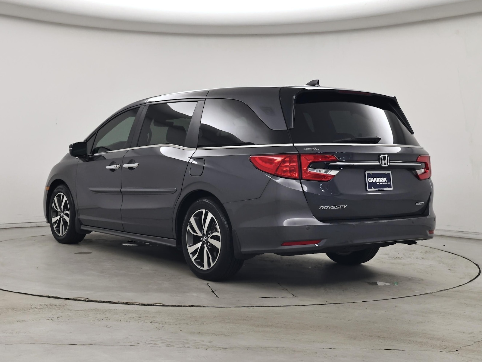 2023 Honda Odyssey Touring - Photo 3