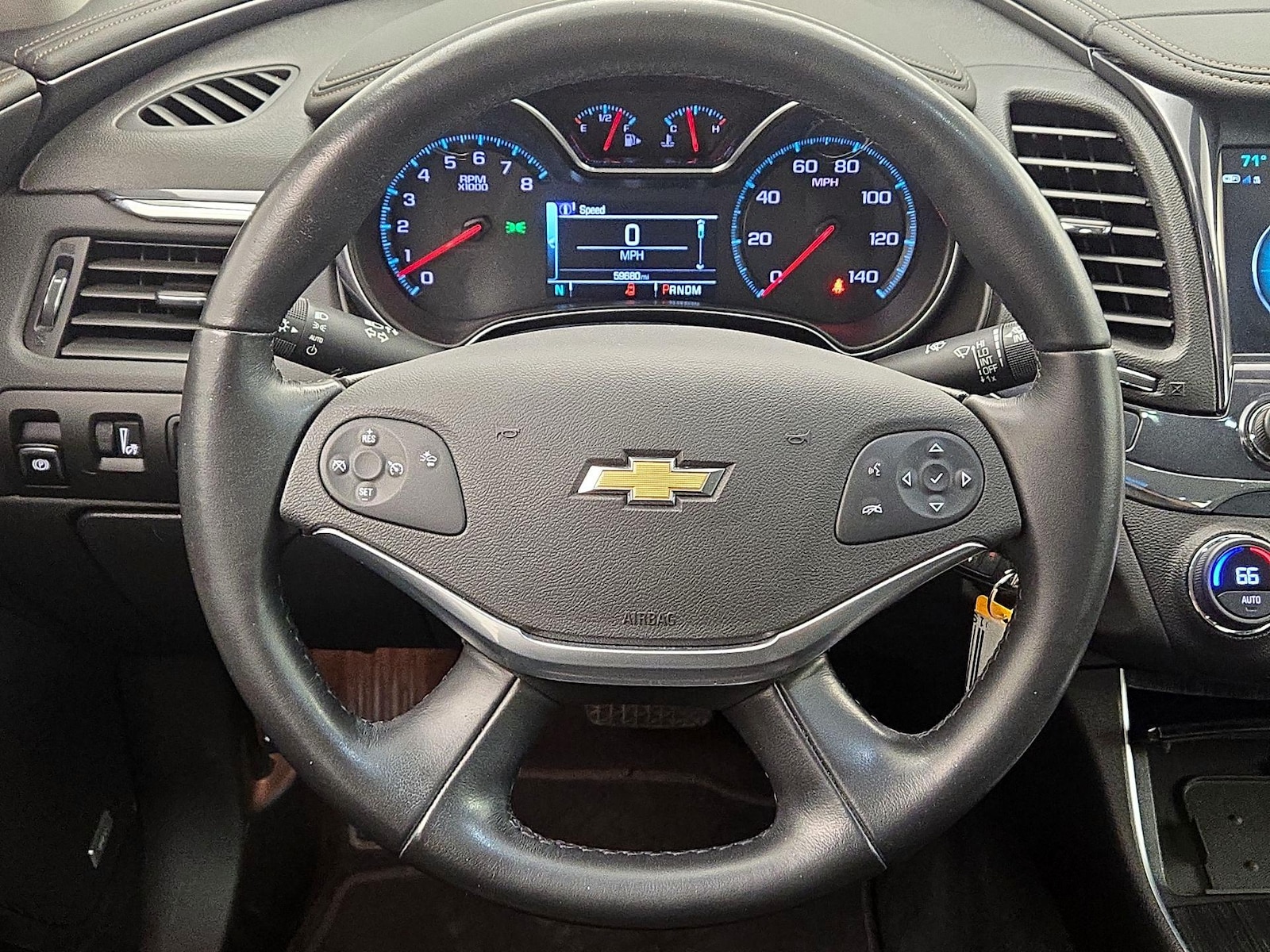 2017 Chevrolet Impala 1LT - Photo 11