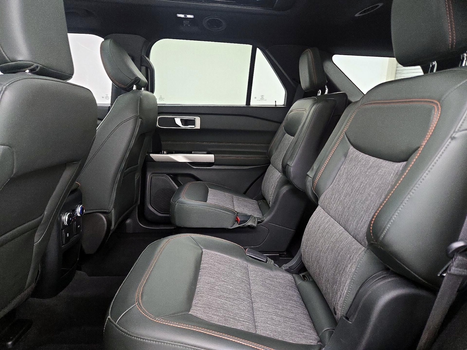2021 Ford Explorer TIMBERLINE - Photo 22
