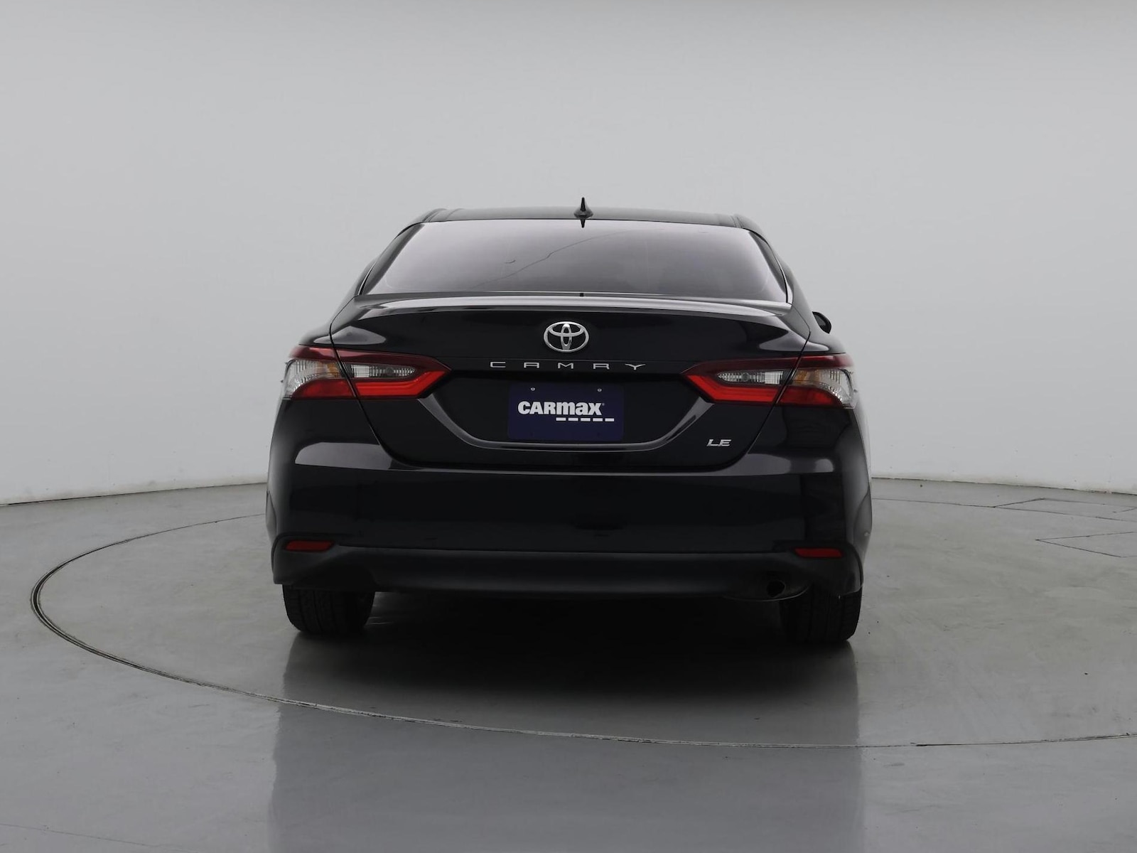 2023 Toyota Camry LE - Photo 7