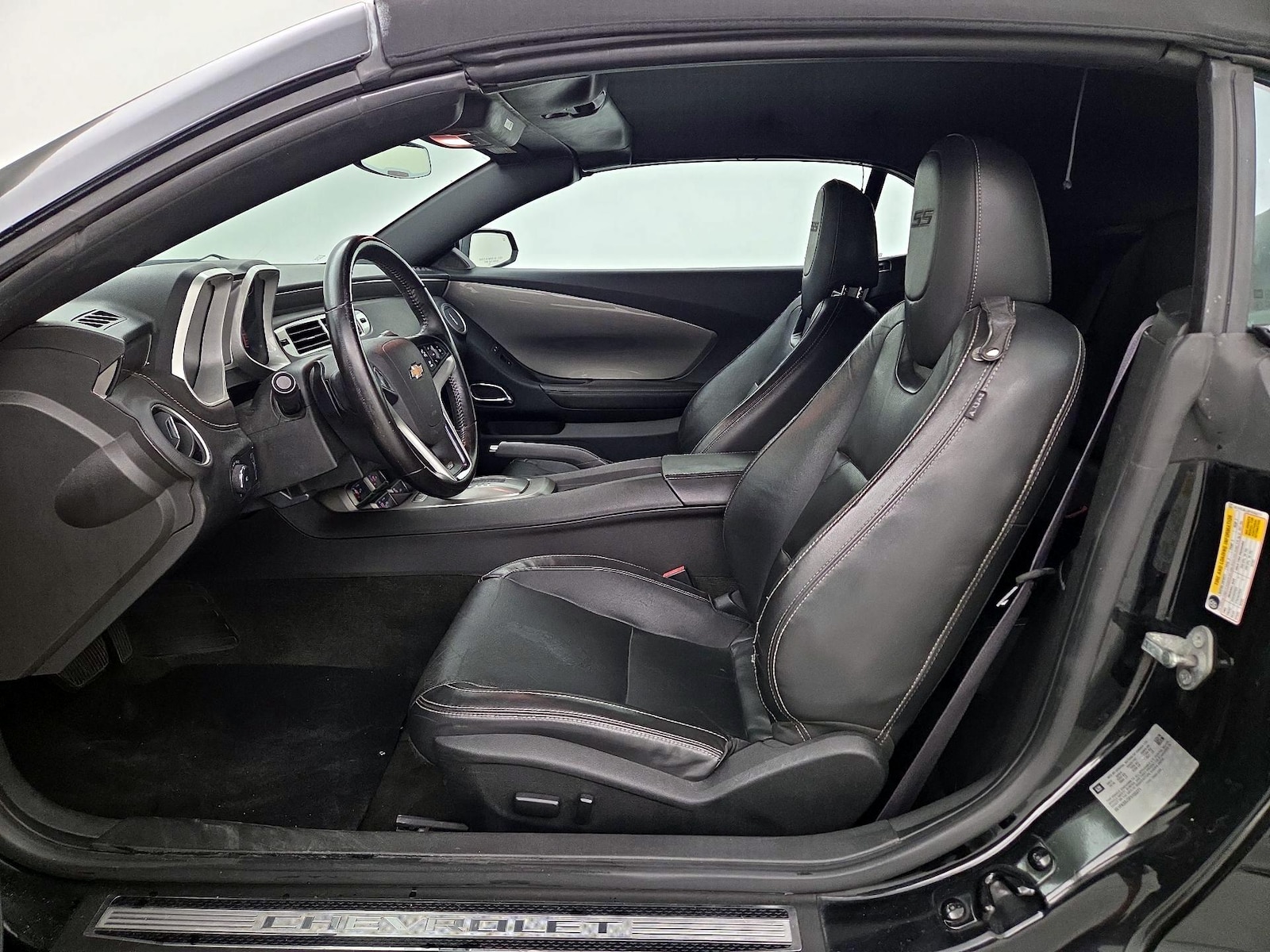 Power Seat(s) & Leather Seats