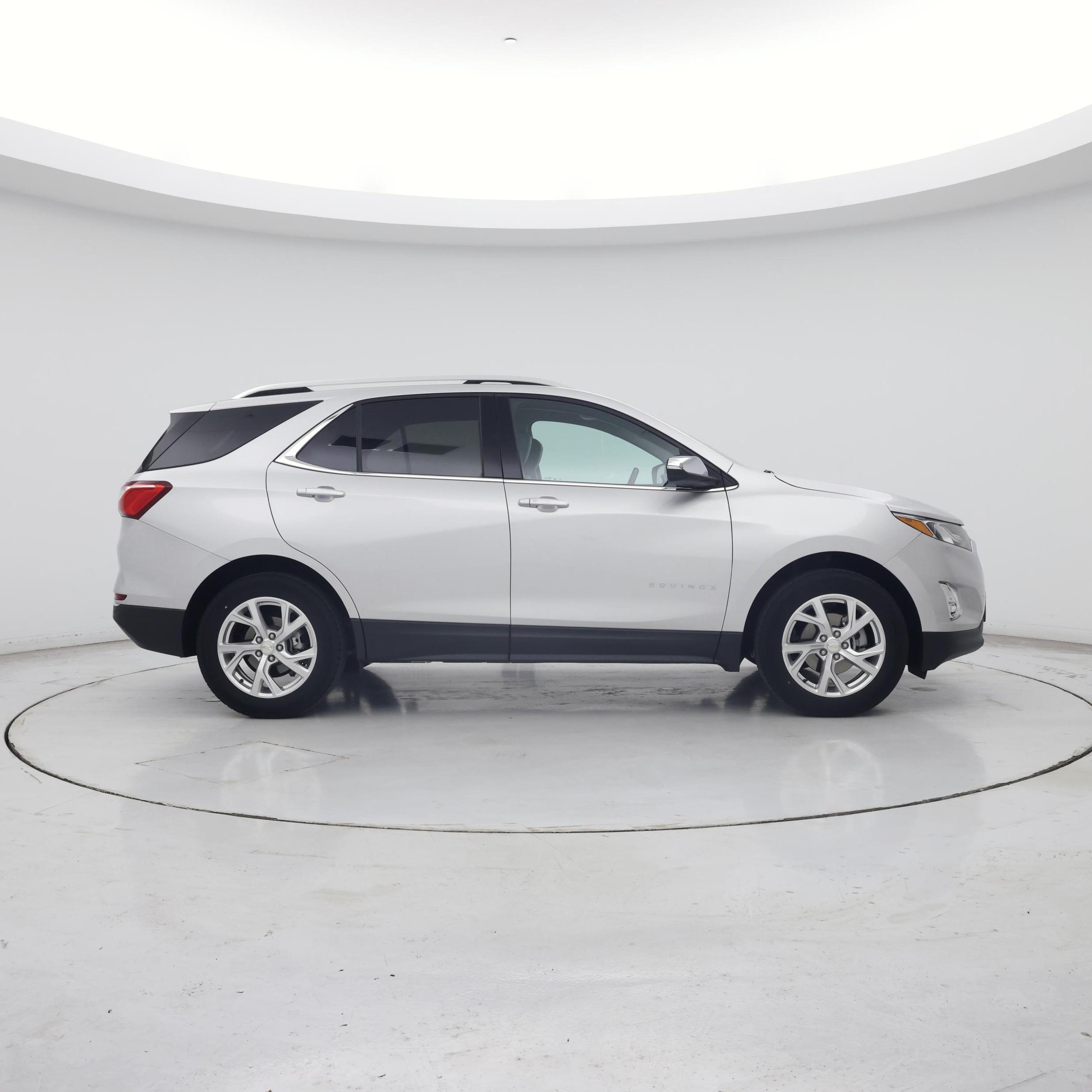 Thumbnail: 2021 Chevrolet Equinox - 7