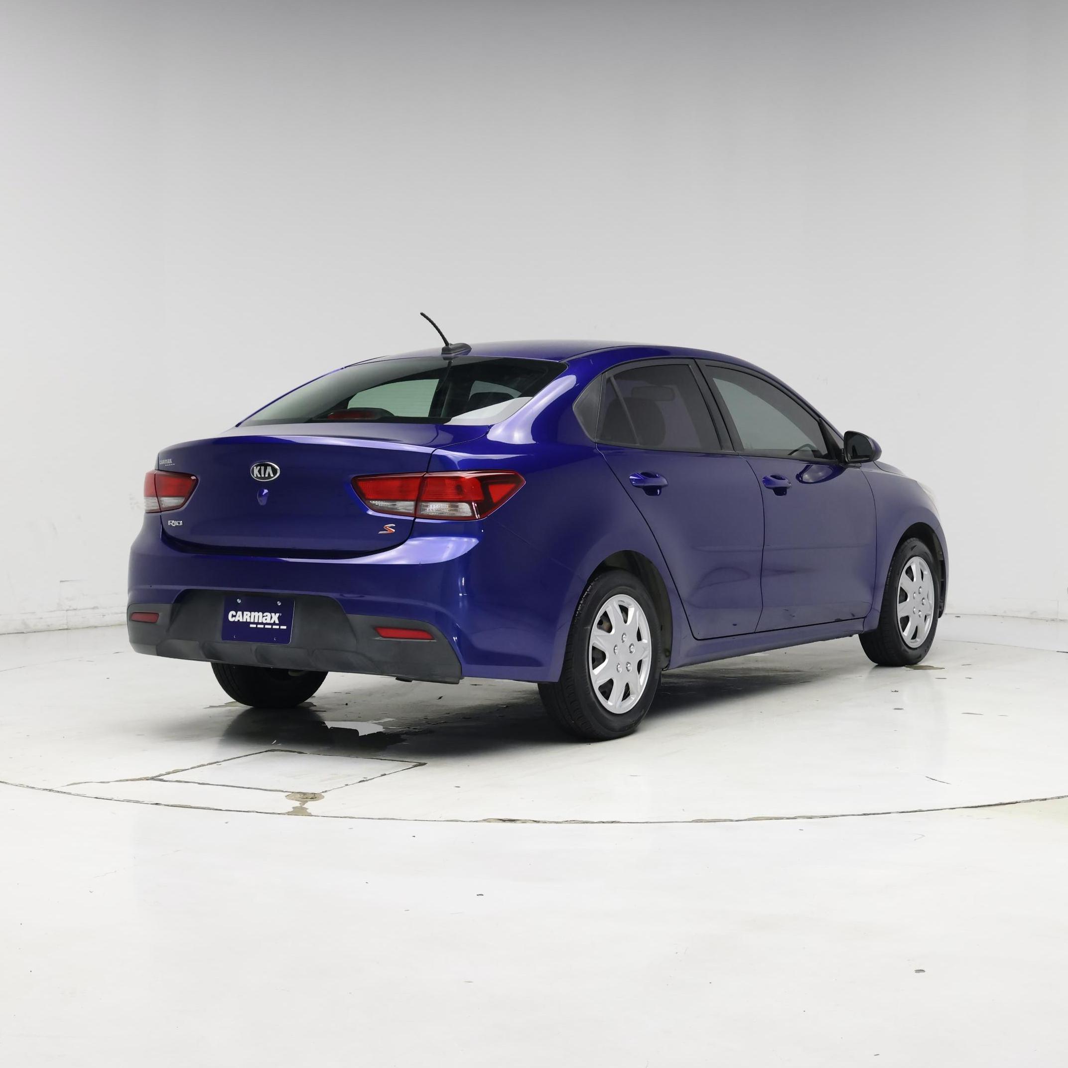 Thumbnail: 2020 Kia Rio - 8