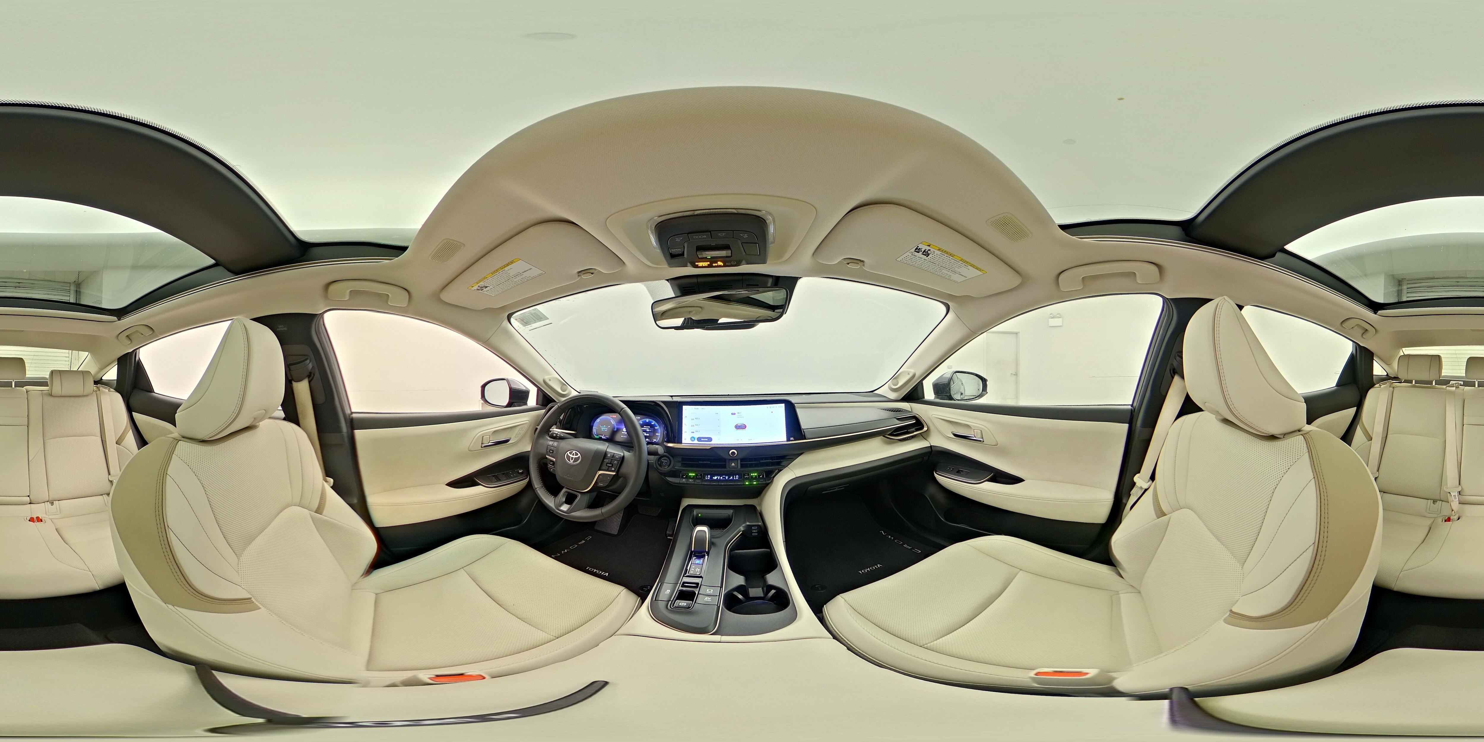 2023 Toyota Crown Limited - Photo 26