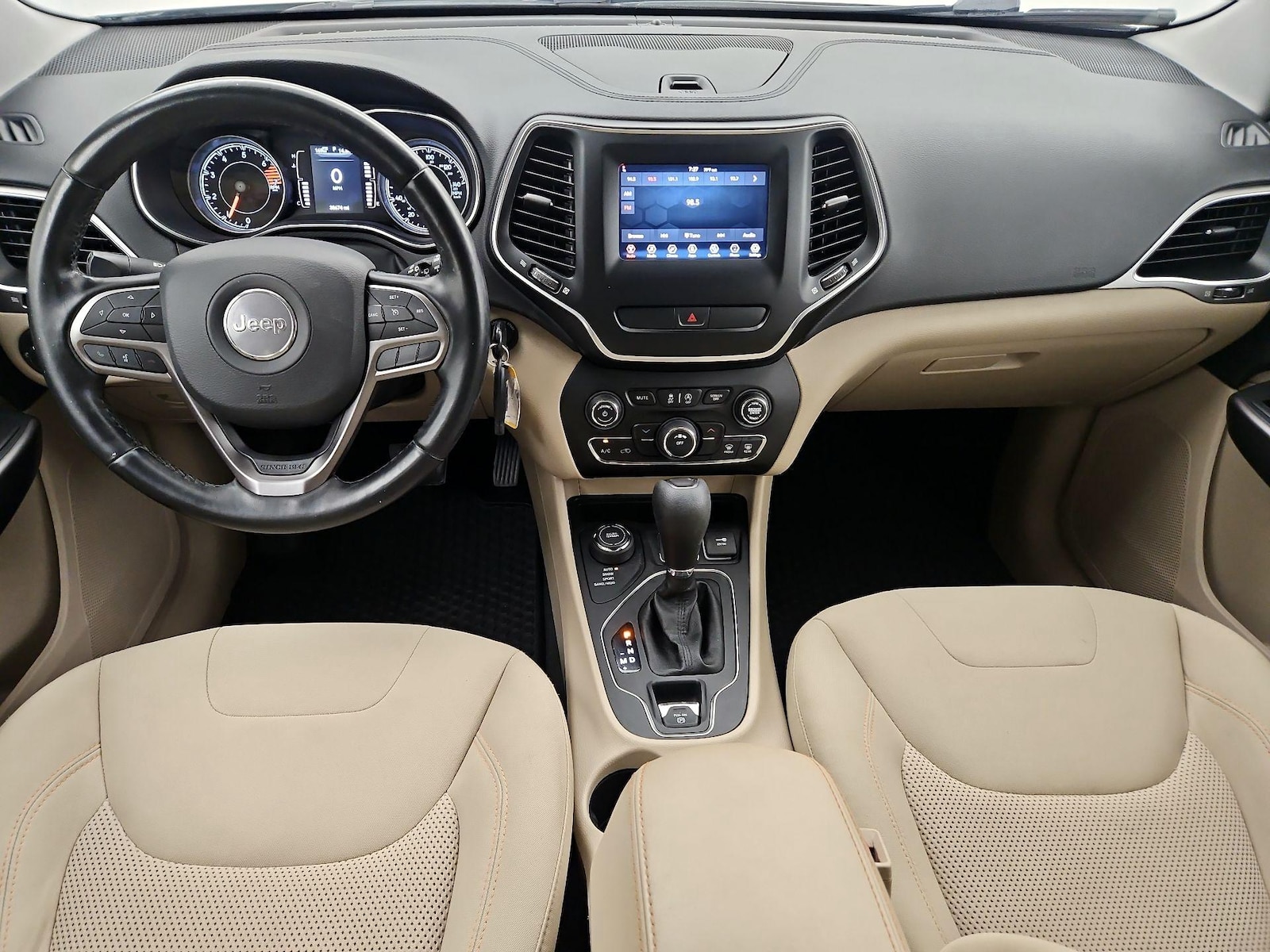 Apple CarPlay® & Android Auto™