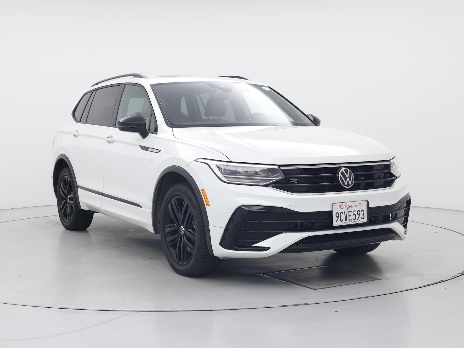 2022 Volkswagen Tiguan SE R-LINE BLACK - Photo 2