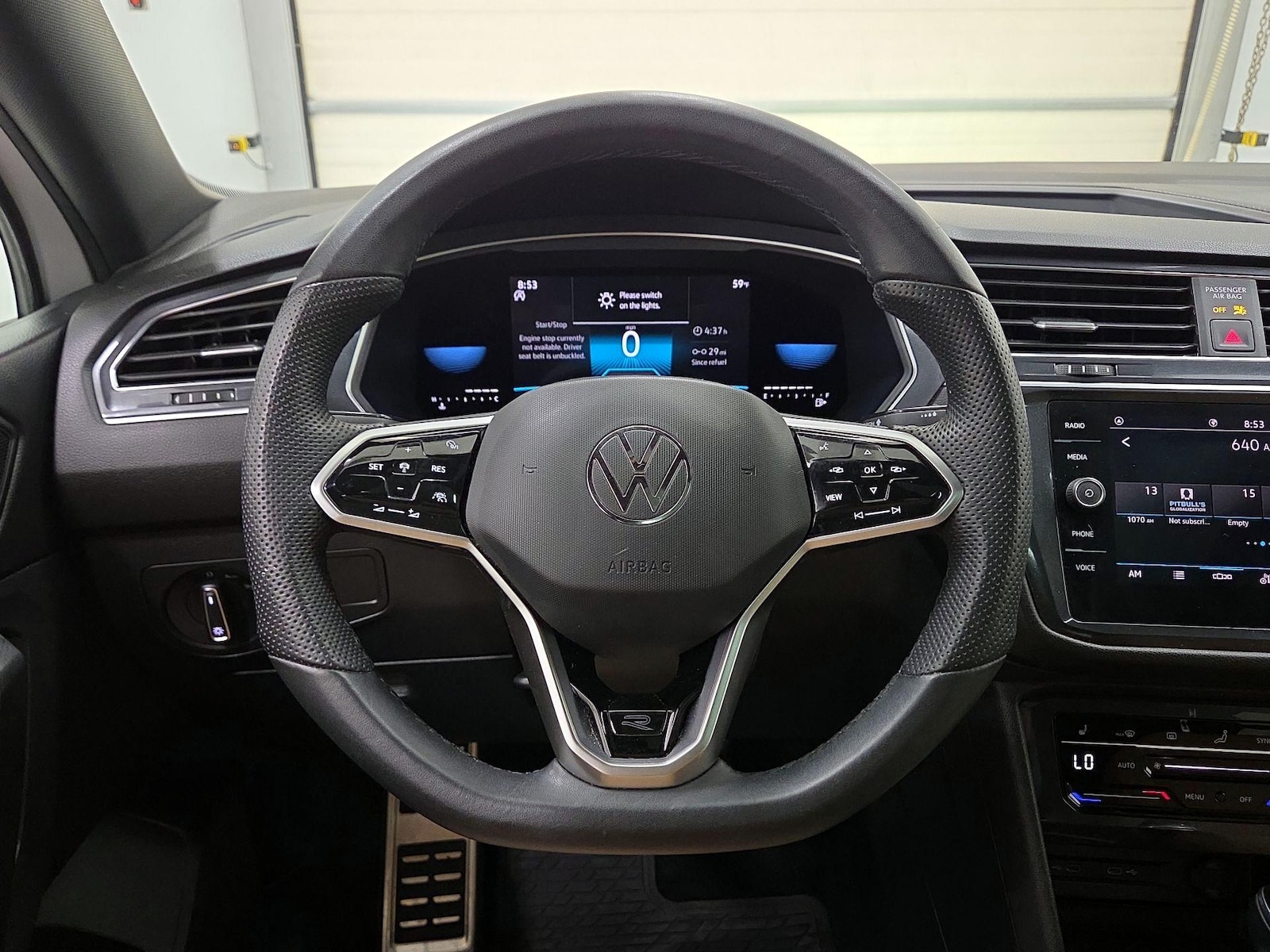 2022 Volkswagen Tiguan SE R-LINE BLACK - Photo 11