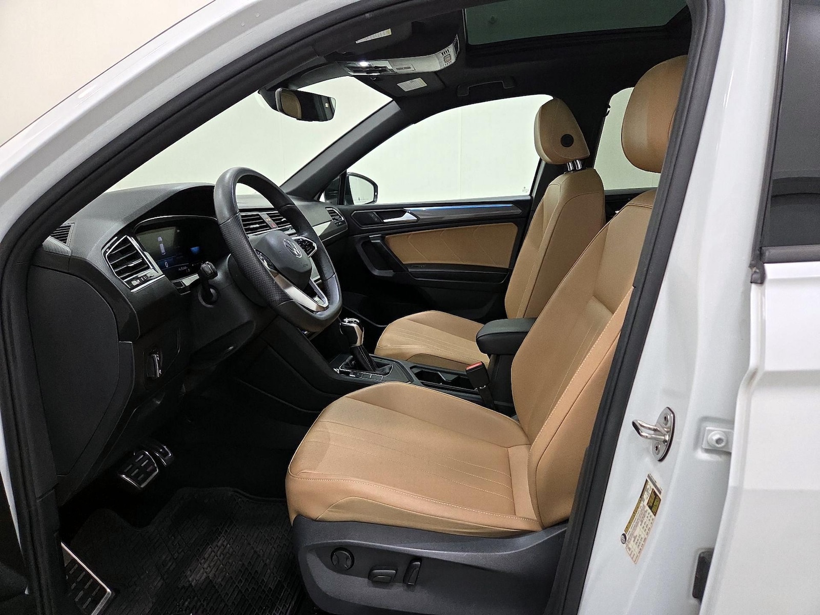 2022 Volkswagen Tiguan SE R-LINE BLACK - Photo 12