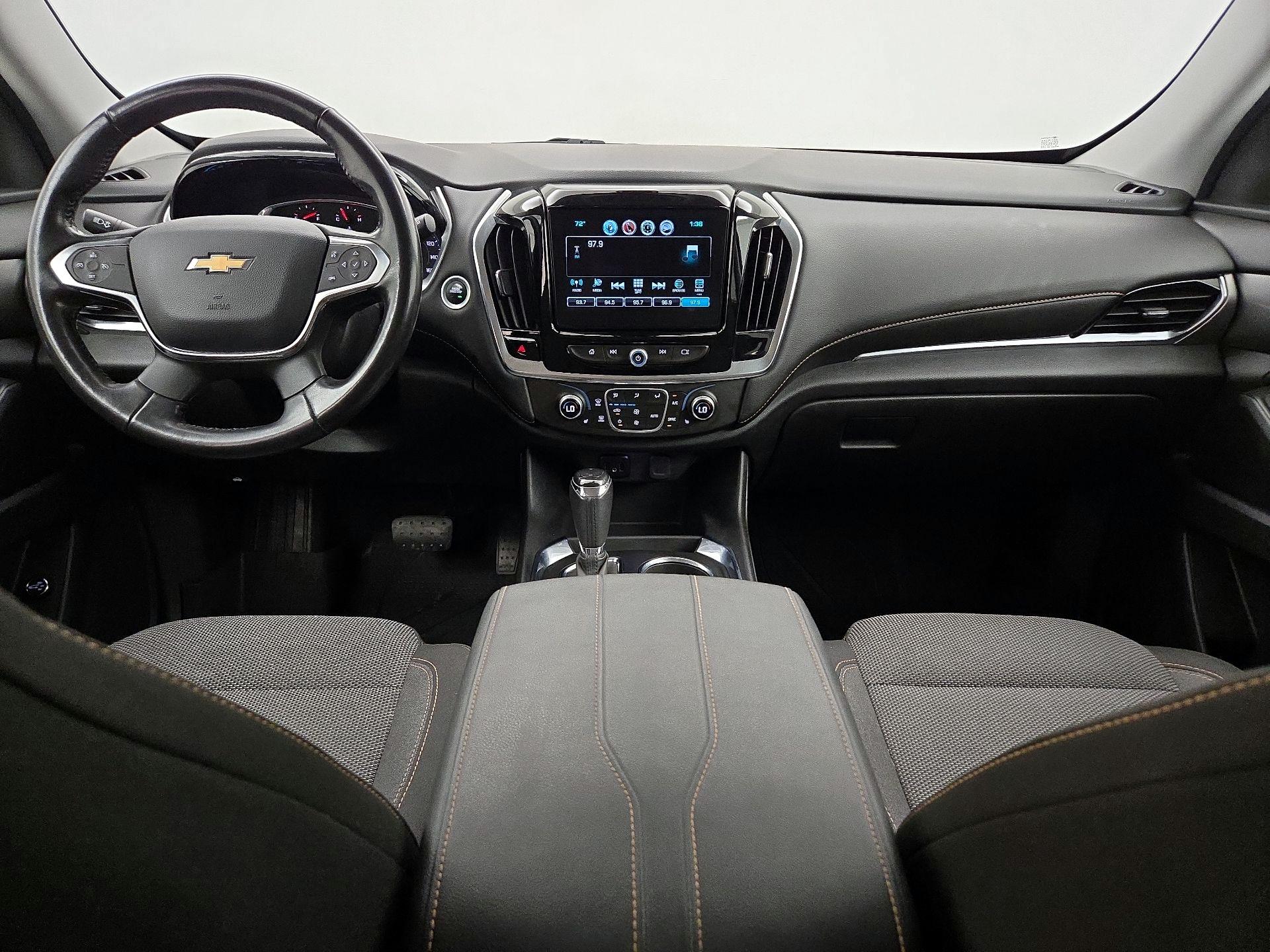 Thumbnail: 2018 Chevrolet Traverse - 9