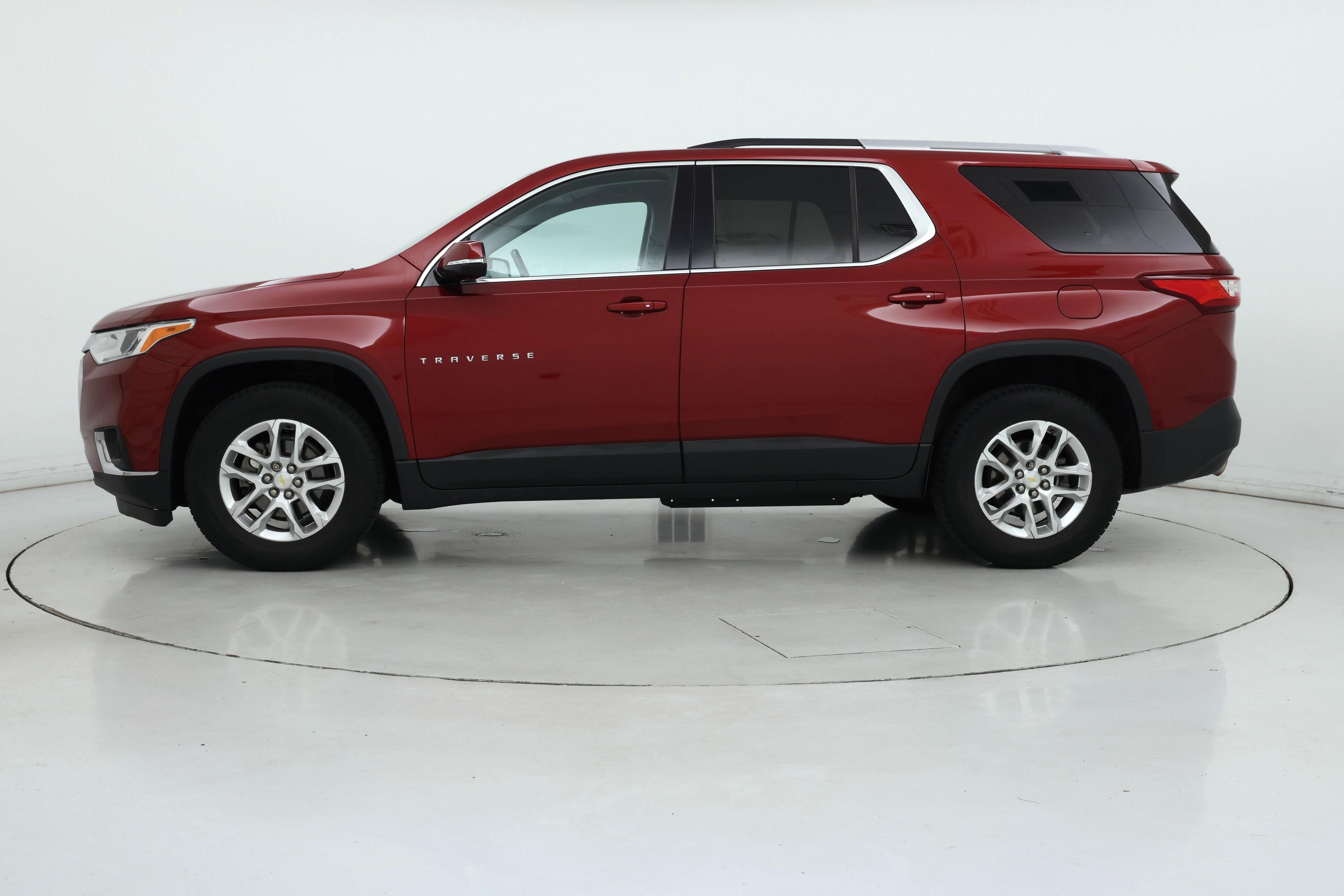 Thumbnail: 2018 Chevrolet Traverse - 3