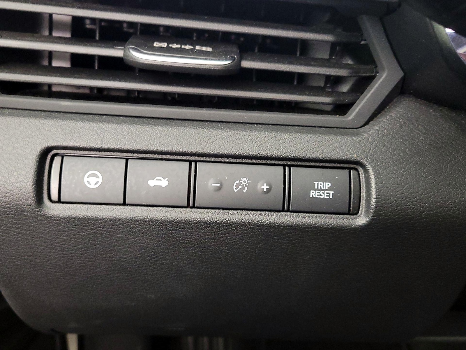 2021 Nissan Altima SL - Photo 14