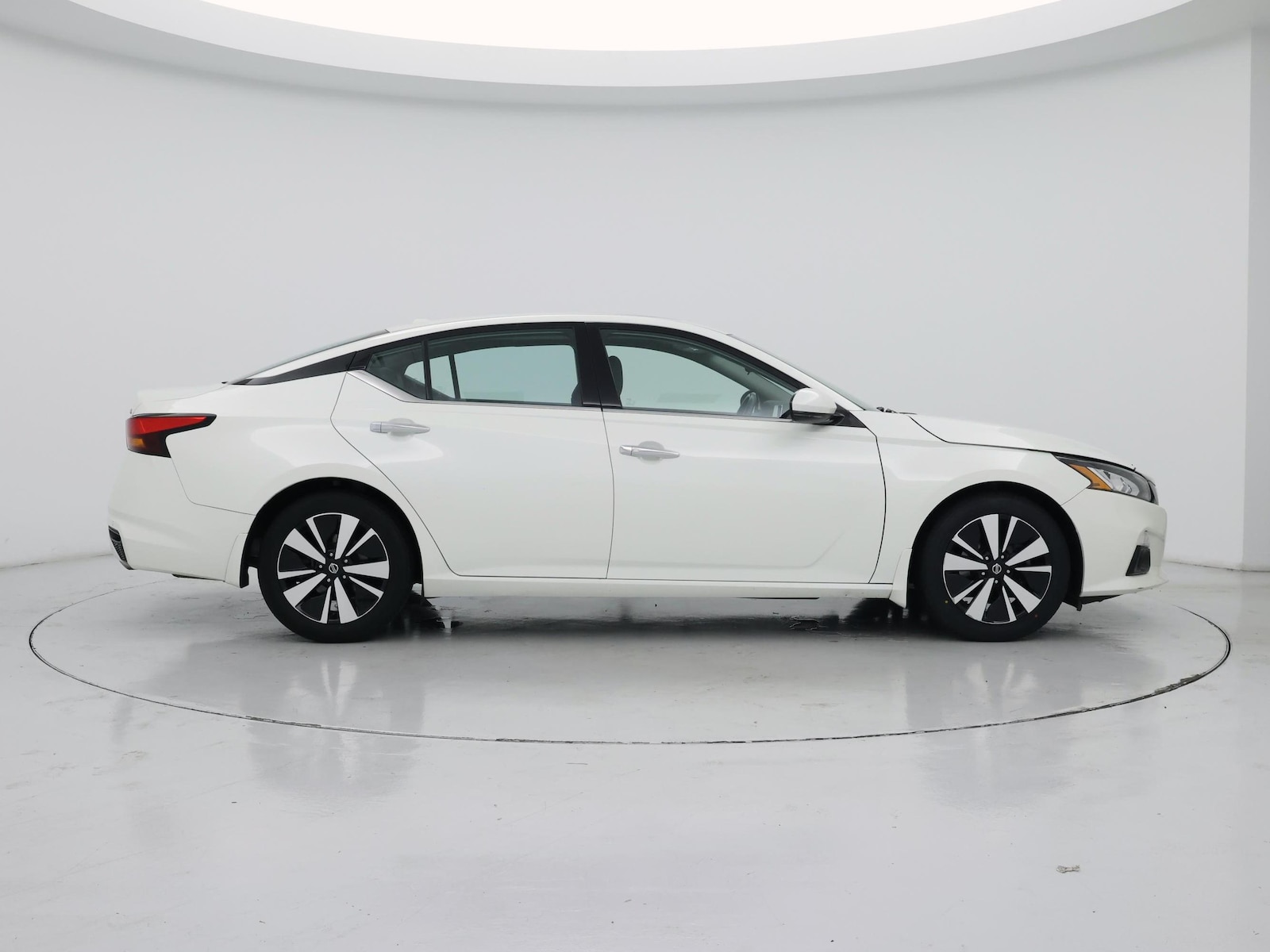 2021 Nissan Altima SL - Photo 8