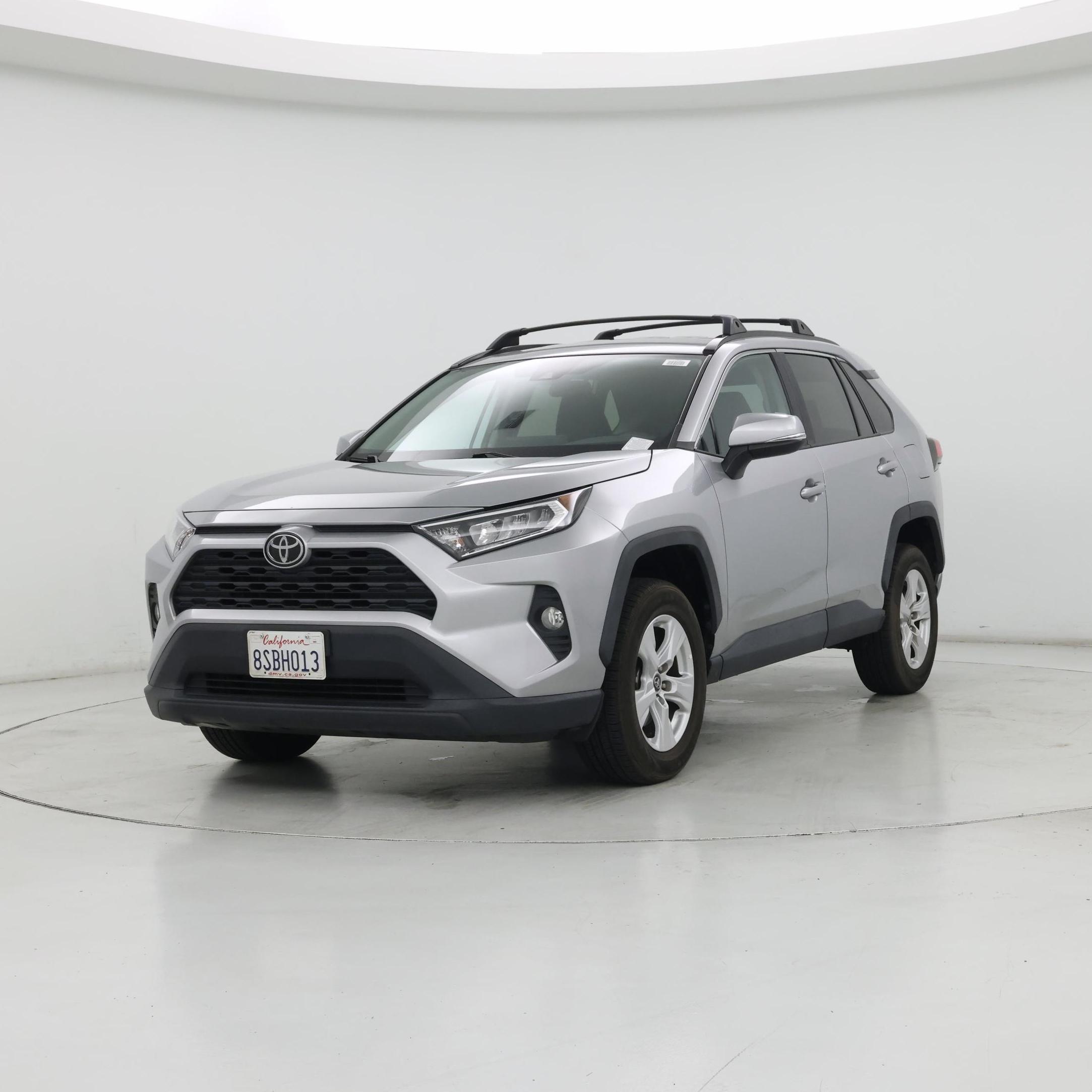 Thumbnail: 2020 Toyota RAV4 - 4