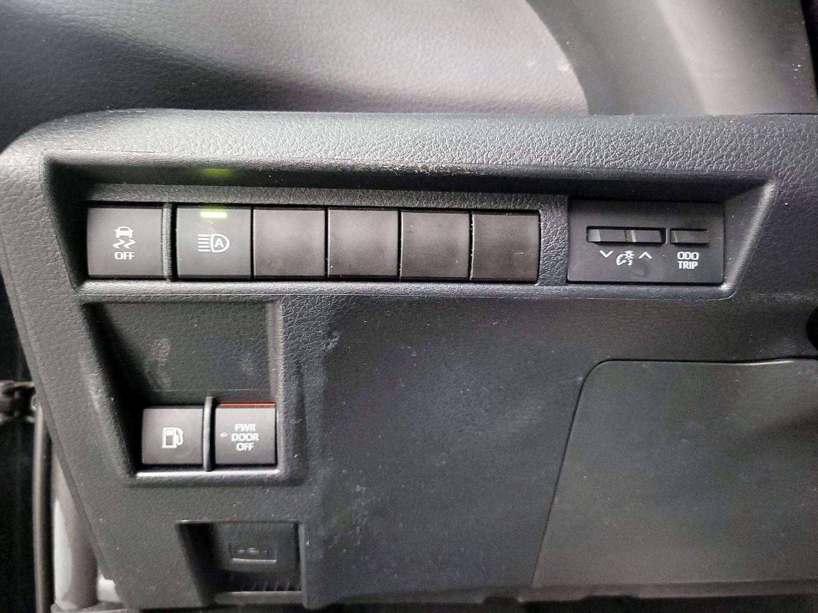 2022 Toyota Sienna XSE - Photo 13