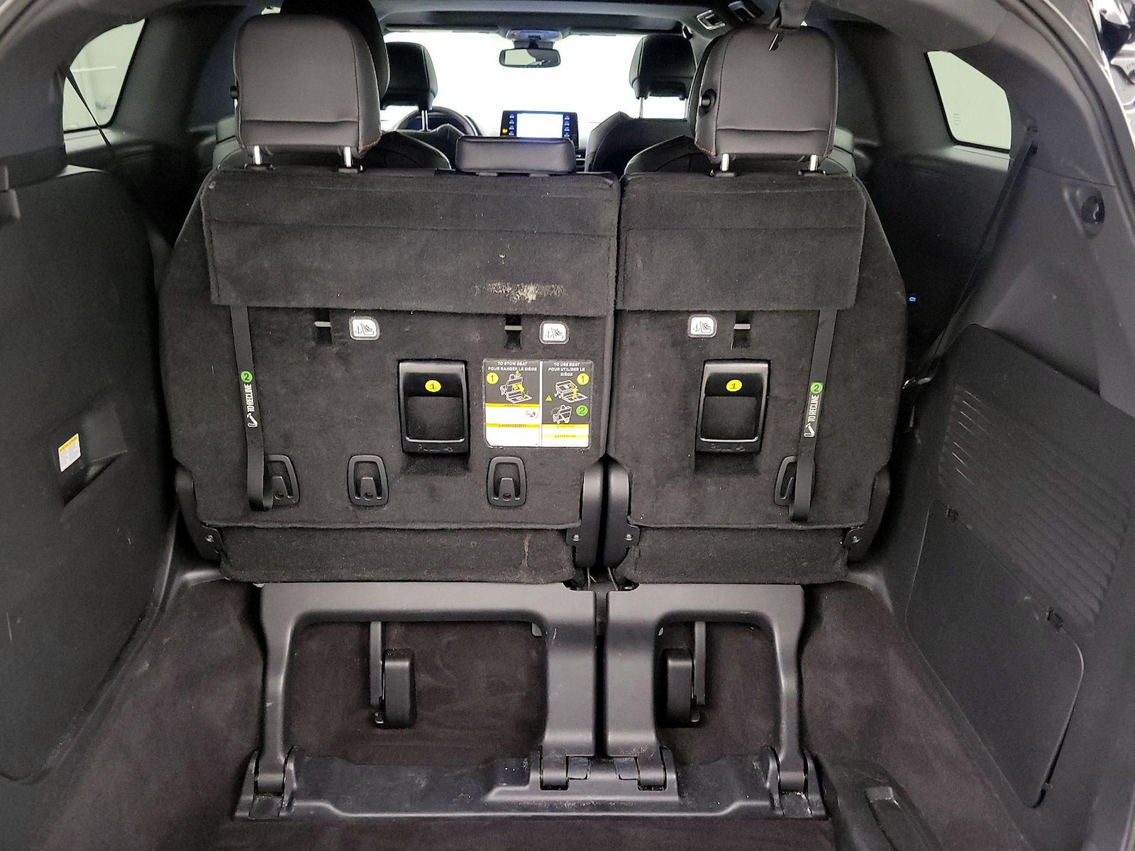 2022 Toyota Sienna XSE - Photo 23