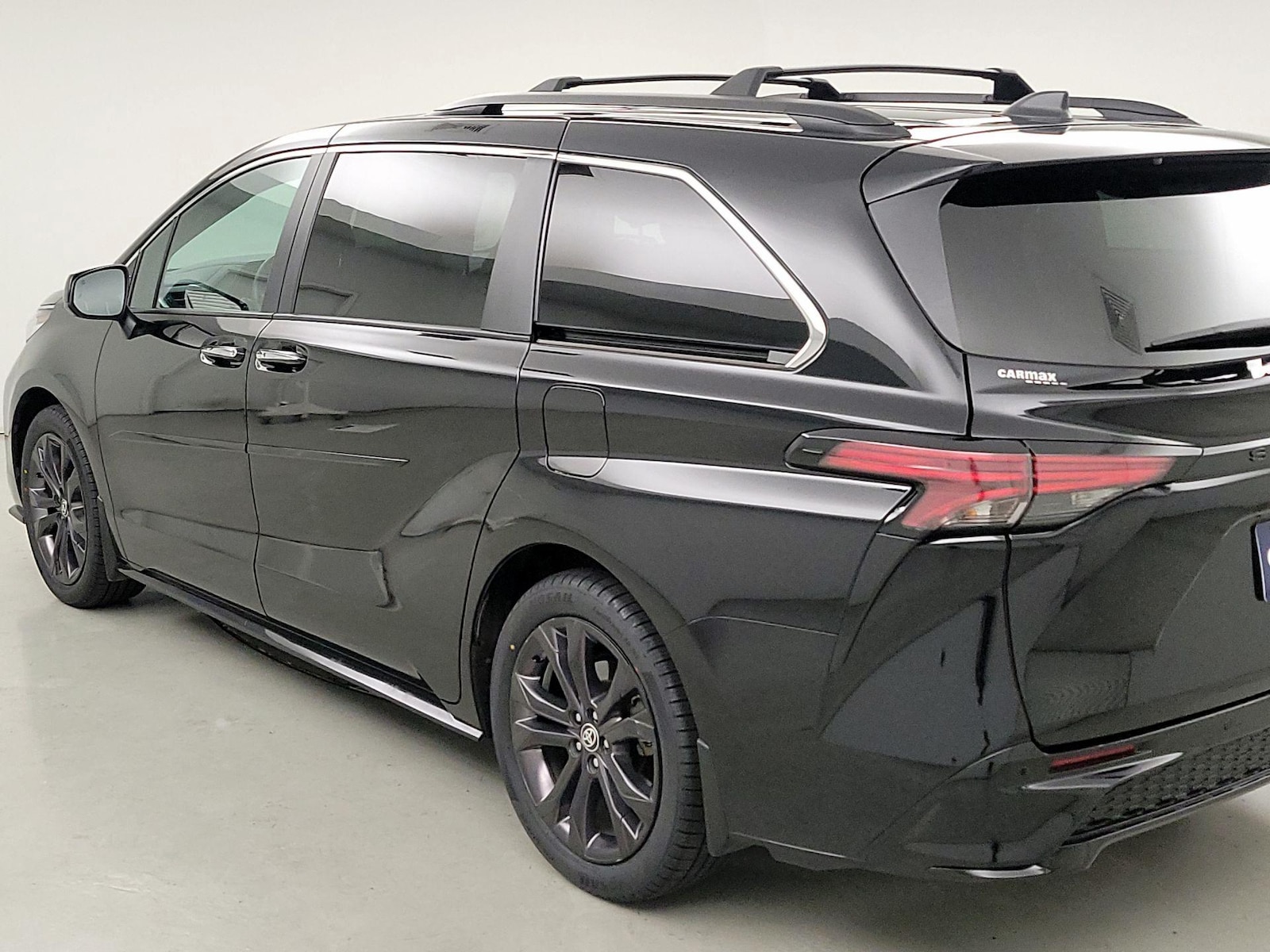 2022 Toyota Sienna XSE - Photo 8