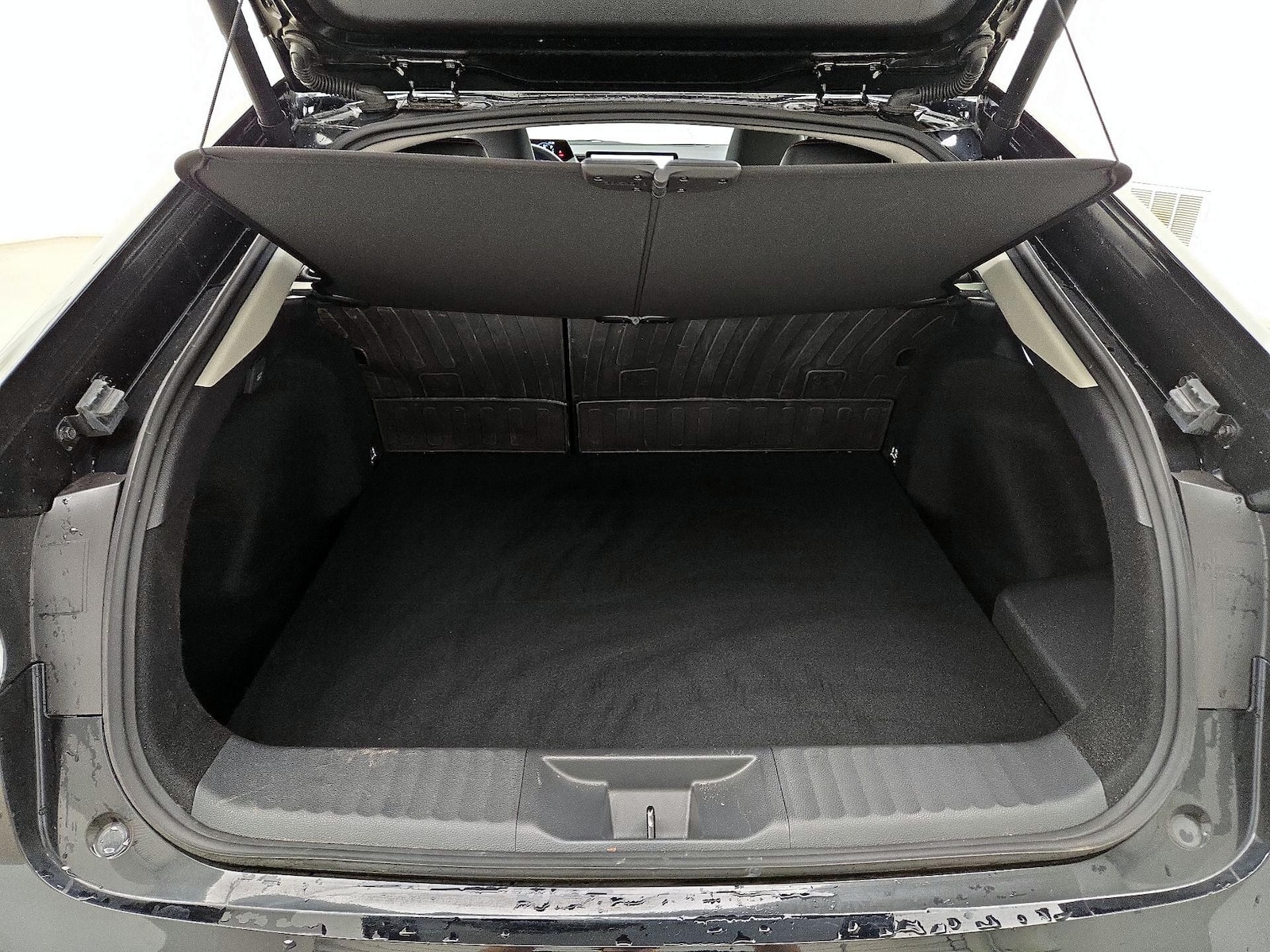 2025 Toyota Prius XSE Premium - Photo 22