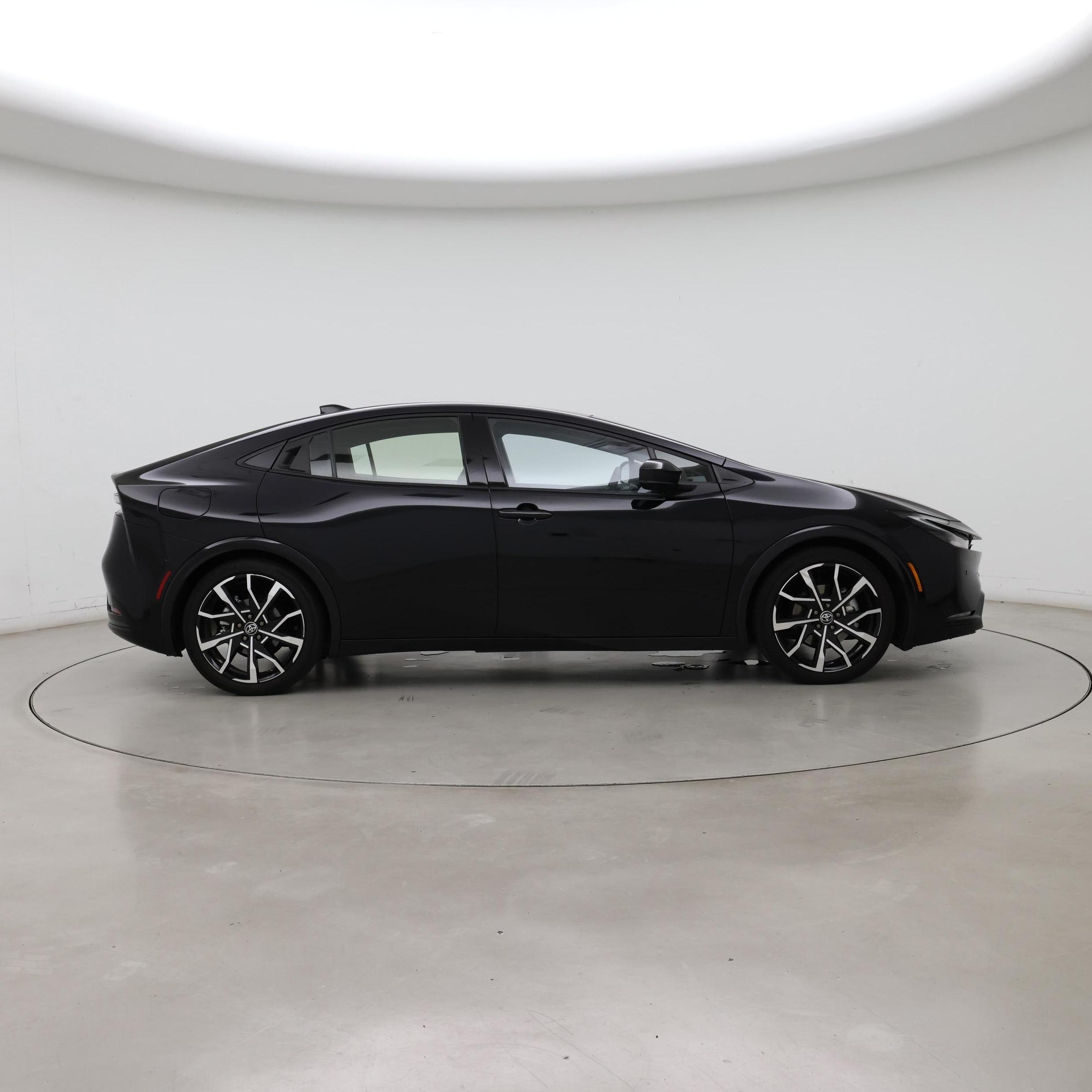 Thumbnail: 2025 Toyota Prius - 7