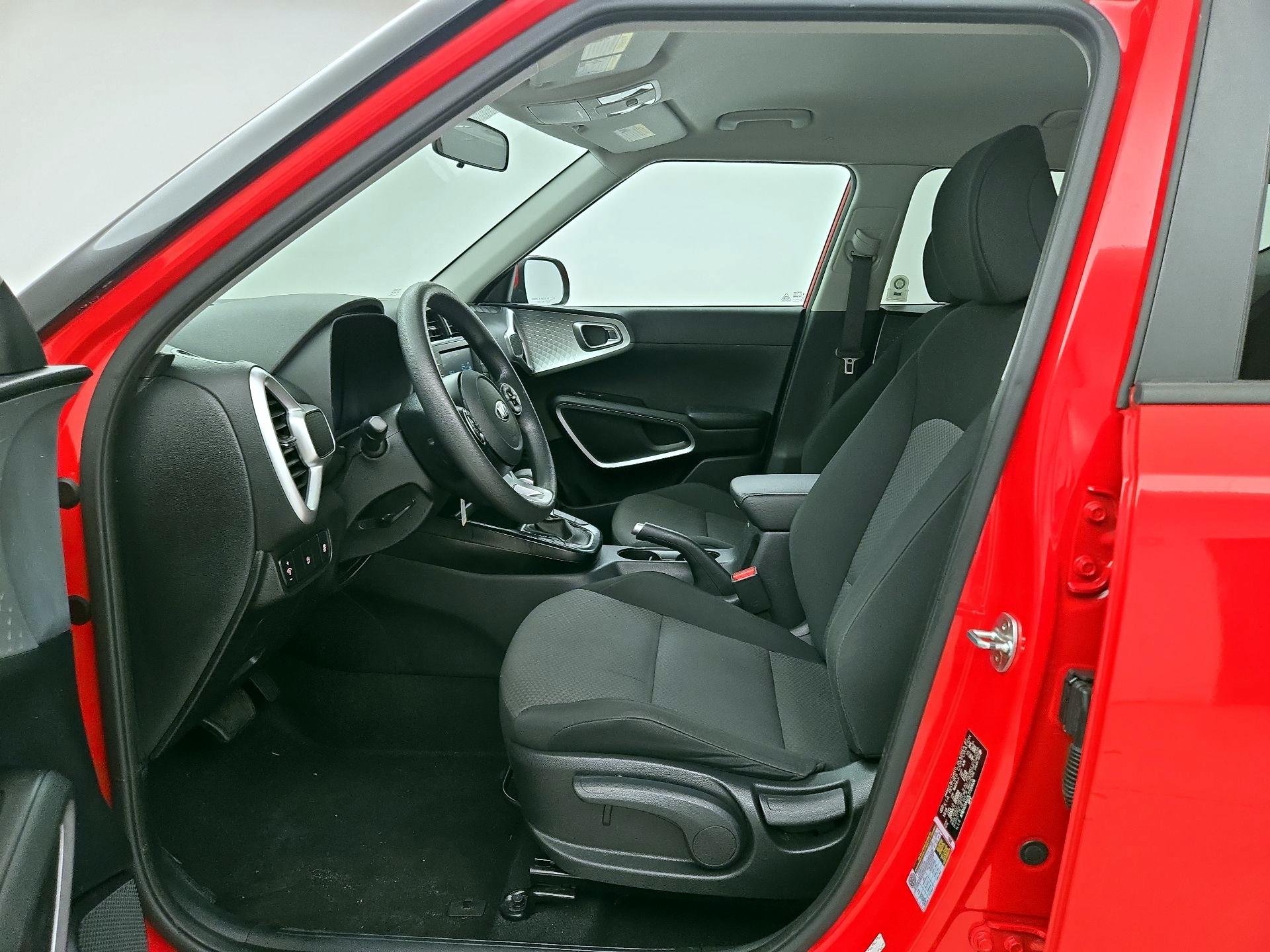 Thumbnail: 2020 Kia Soul - 11
