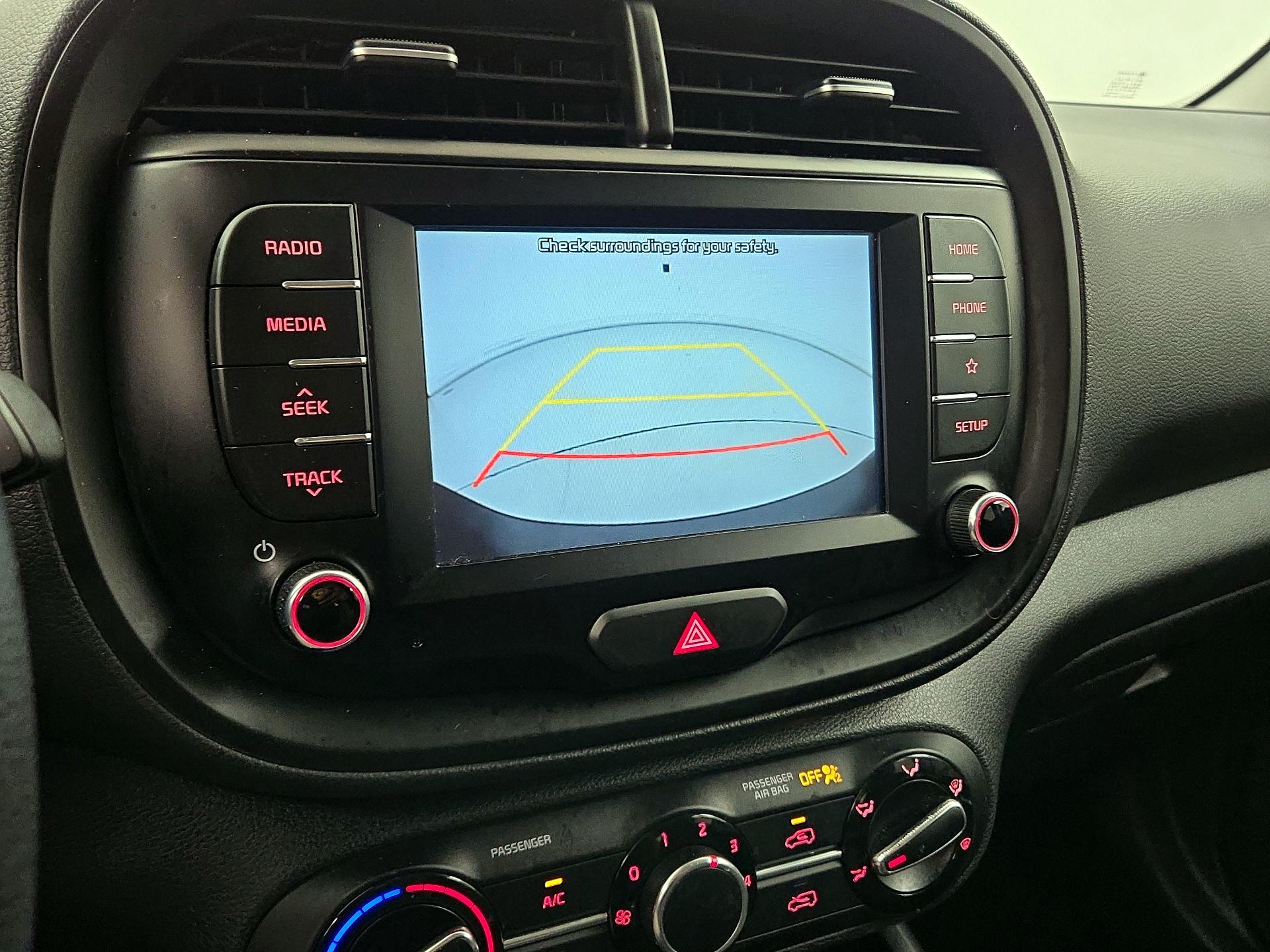Thumbnail: 2020 Kia Soul - 14