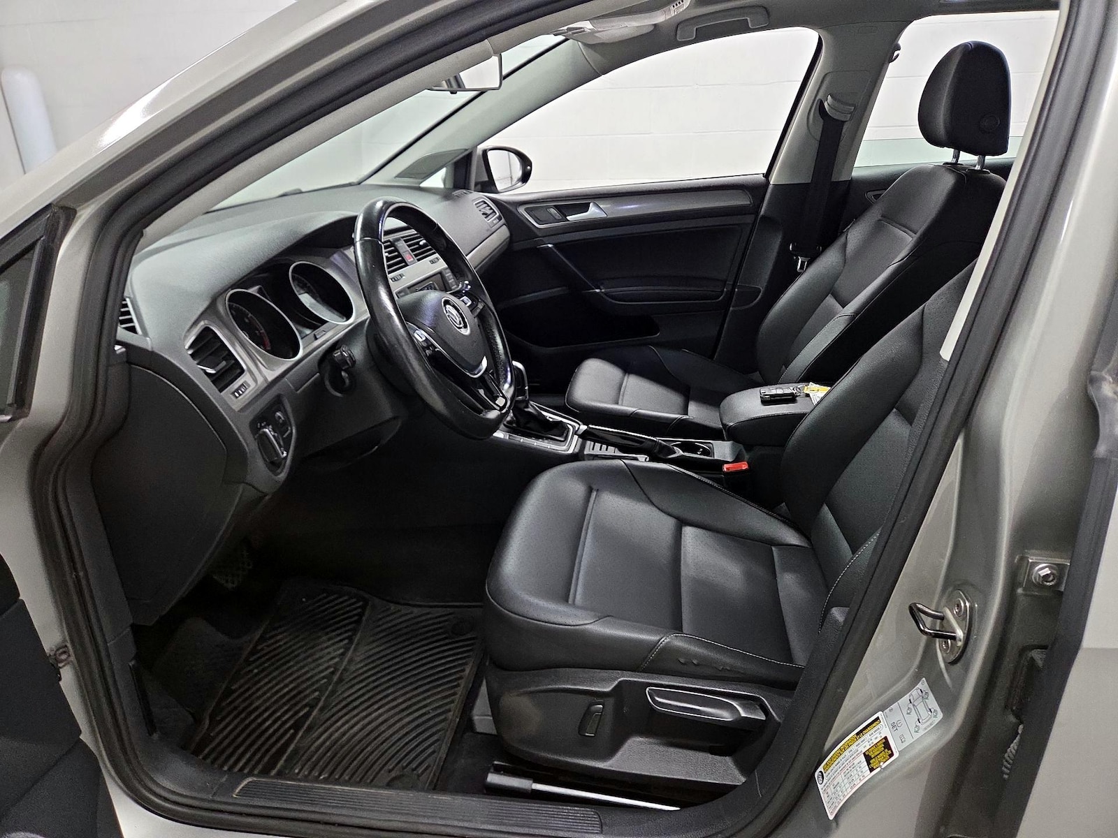 2016 Volkswagen Golf SportWagen TSI SE - Photo 12