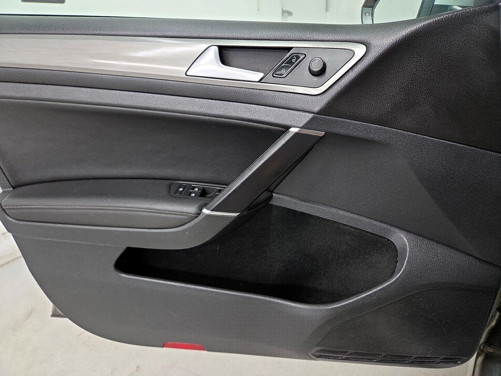 2016 Volkswagen Golf SportWagen TSI SE - Photo 13